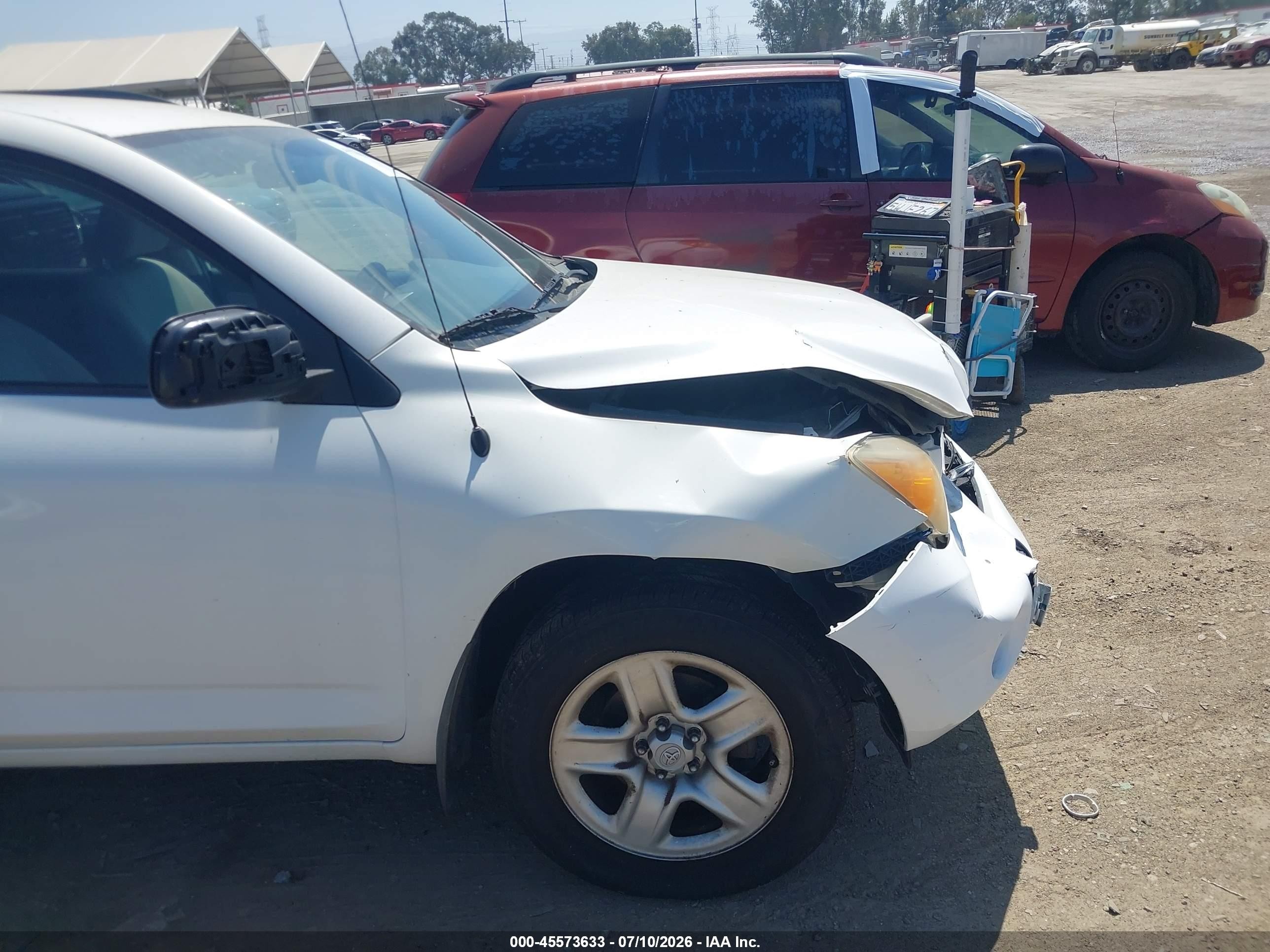 2007 Toyota Rav4 Белый vin: JTMZD35V875033956