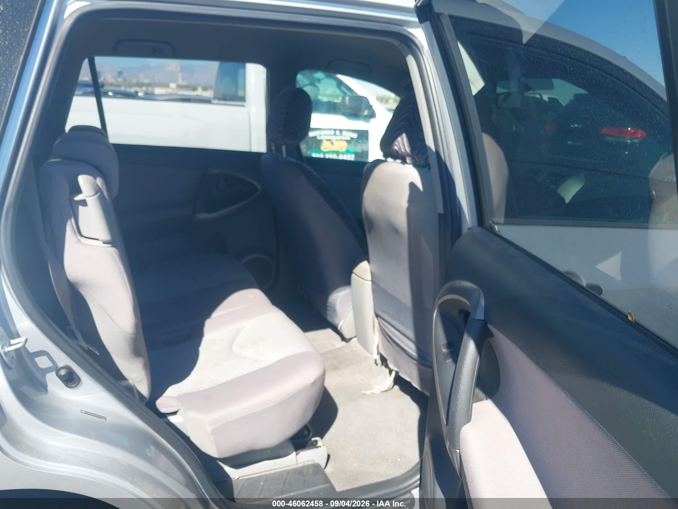 2007 Toyota Rav4   Silver vin: JTMZD35V875059232