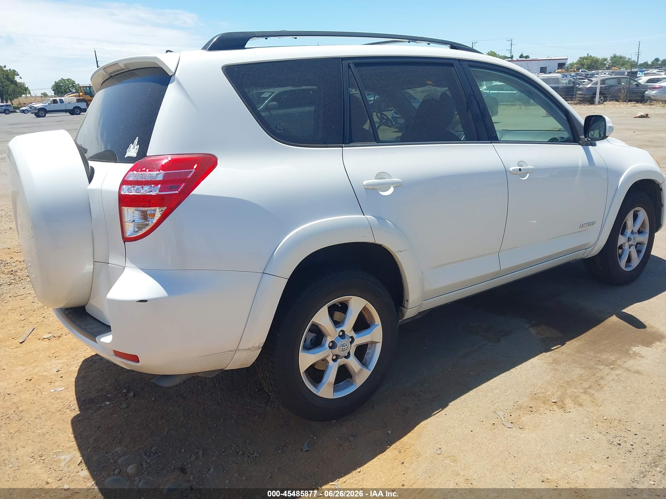 2009 Toyota Rav4 Limited White vin: JTMZF31V595001288