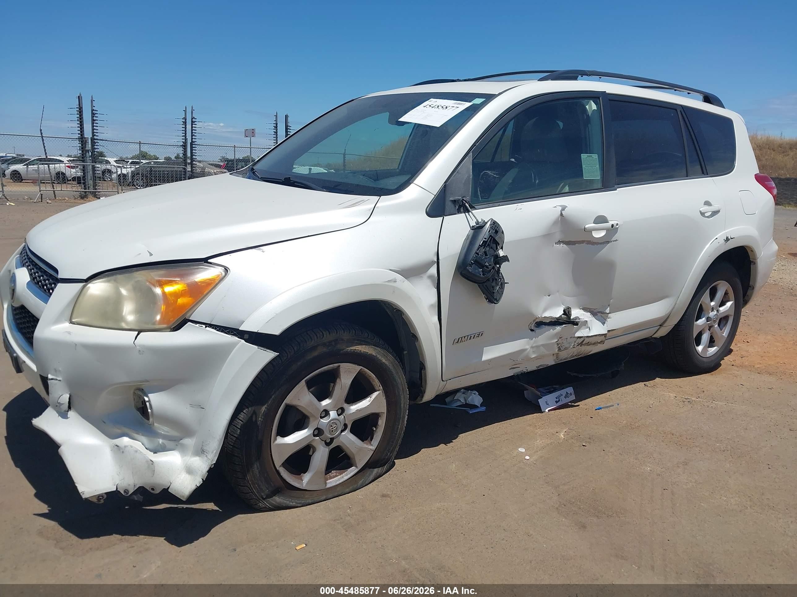 2009 Toyota Rav4 Limited White vin: JTMZF31V595001288