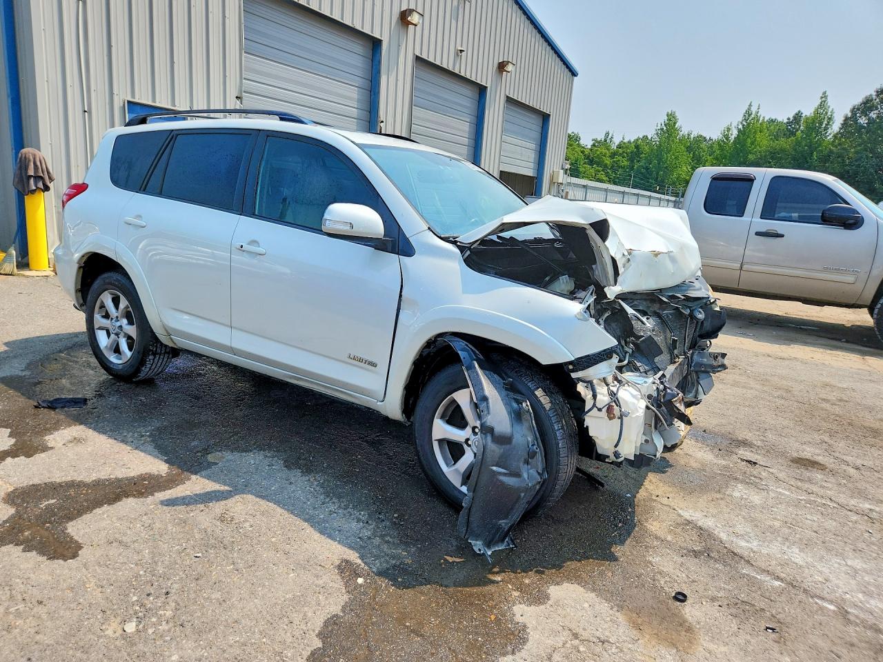2009 Toyota Rav4 Limited White vin: JTMZF31V595006782