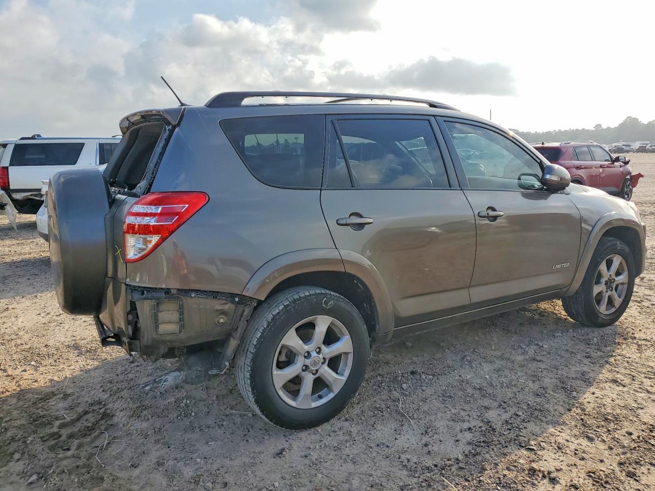 2009 Toyota Rav4 Brown vin: JTMZF31V695003115
