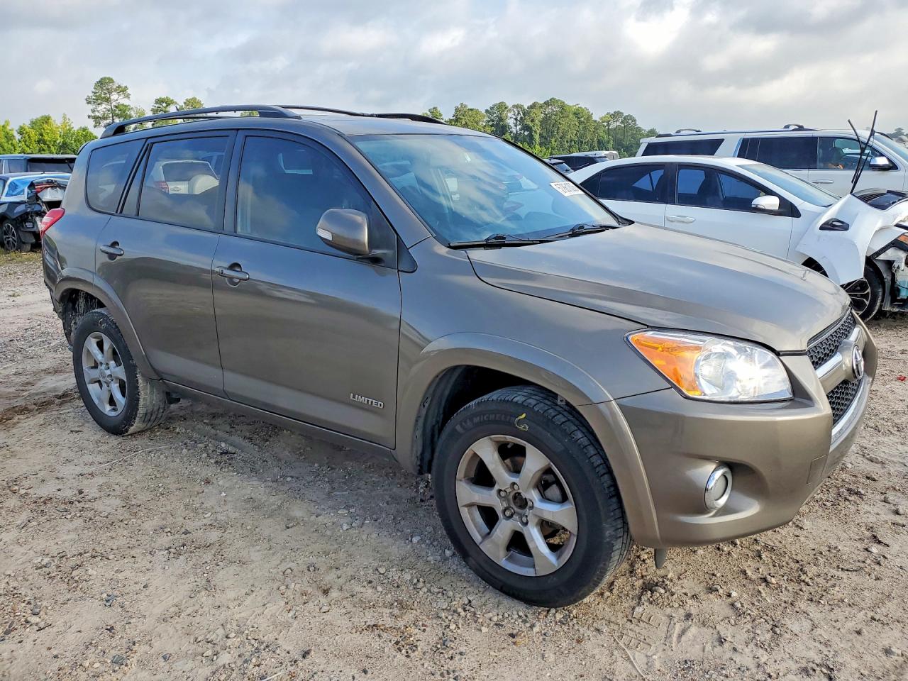2009 Toyota Rav4 Brown vin: JTMZF31V695003115