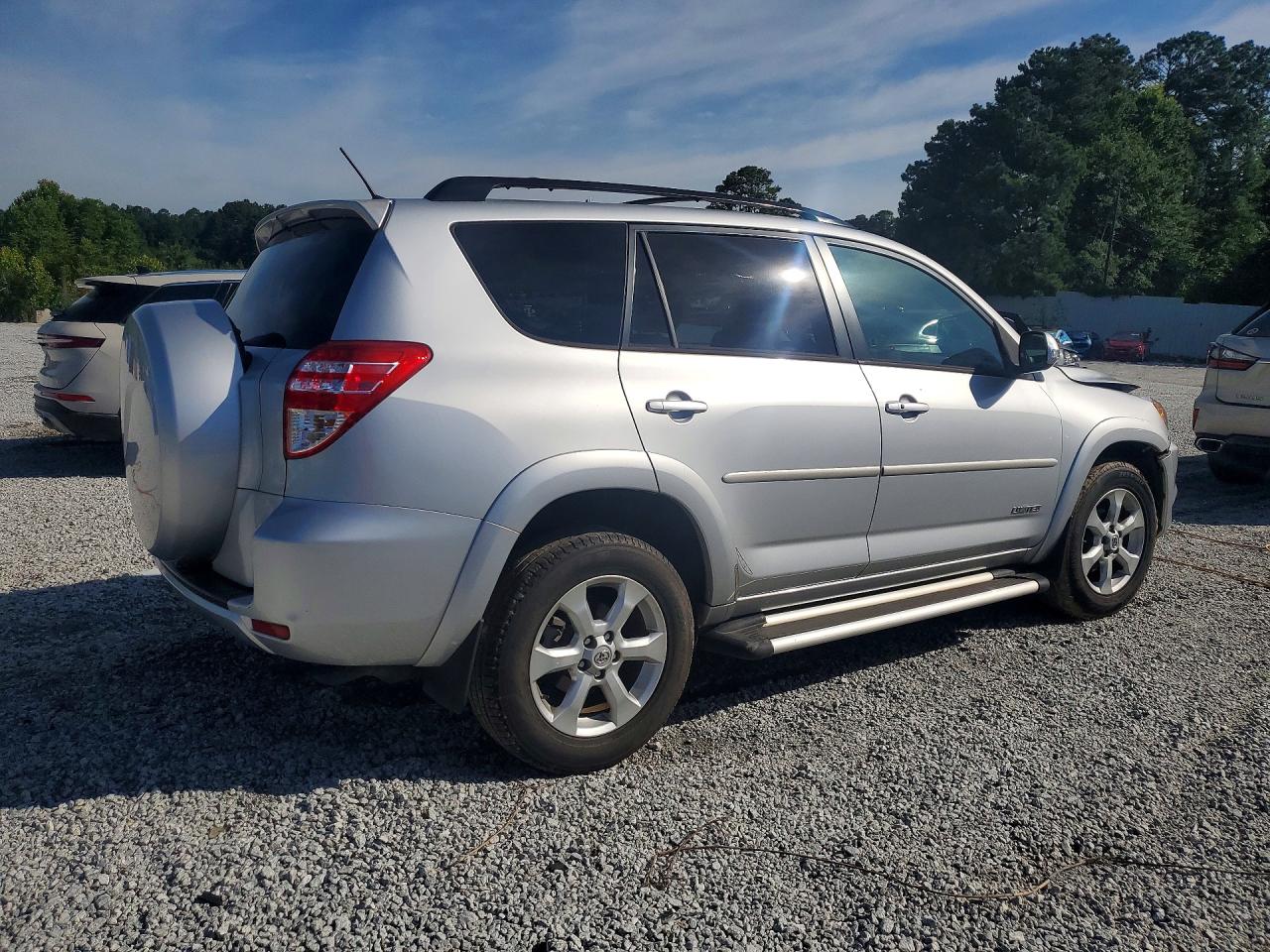 2009 Toyota Rav4 Limited Silver vin: JTMZF31V69D007686