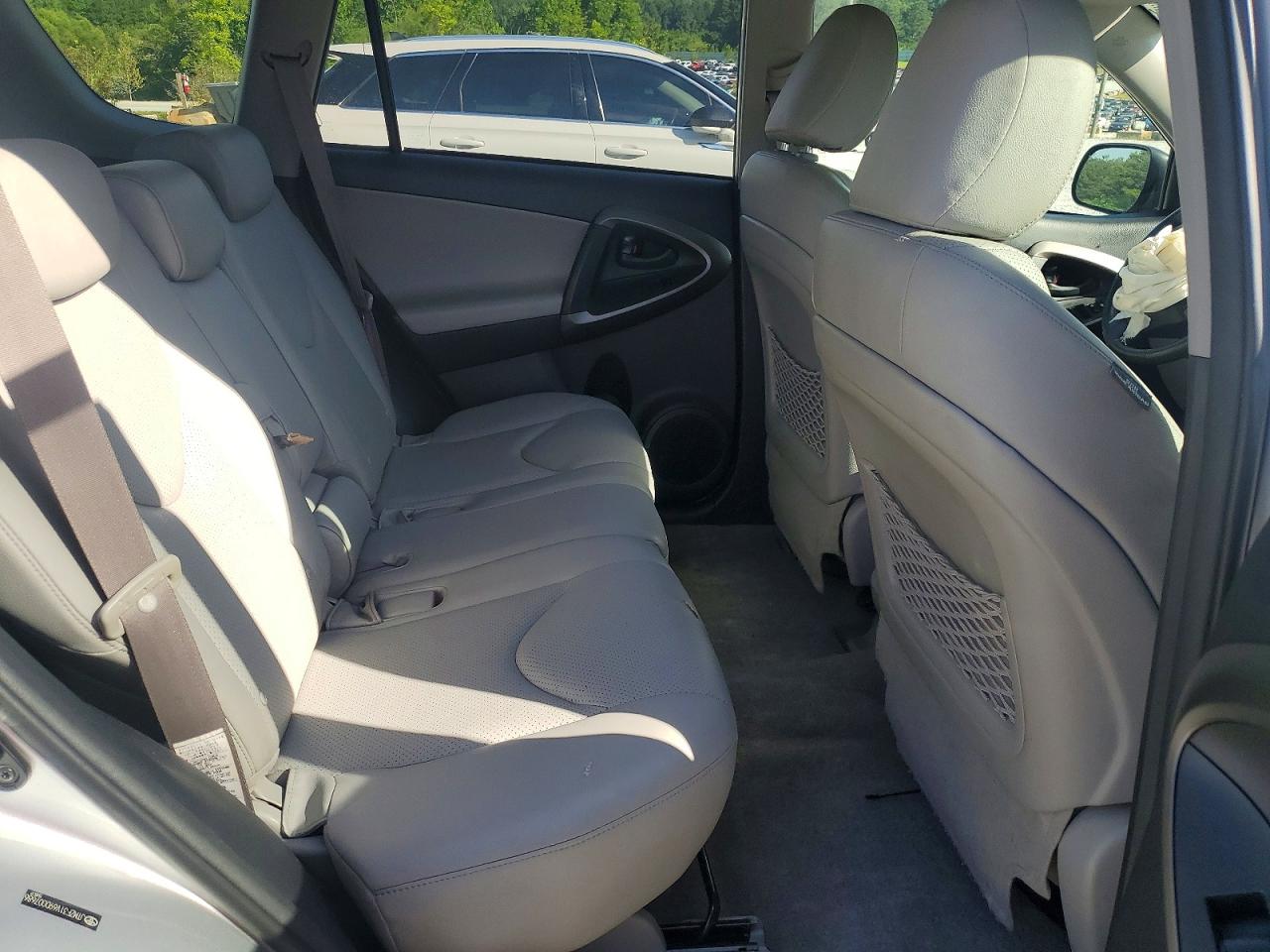 2009 Toyota Rav4 Limited Silver vin: JTMZF31V69D007686