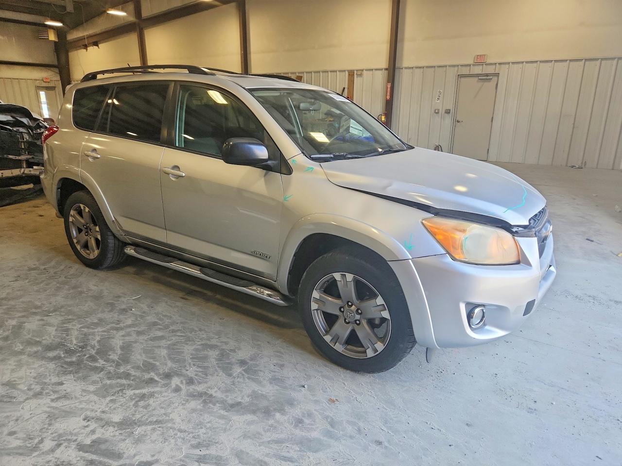 2009 Toyota Rav4 Sport Silver vin: JTMZF32V39D012312