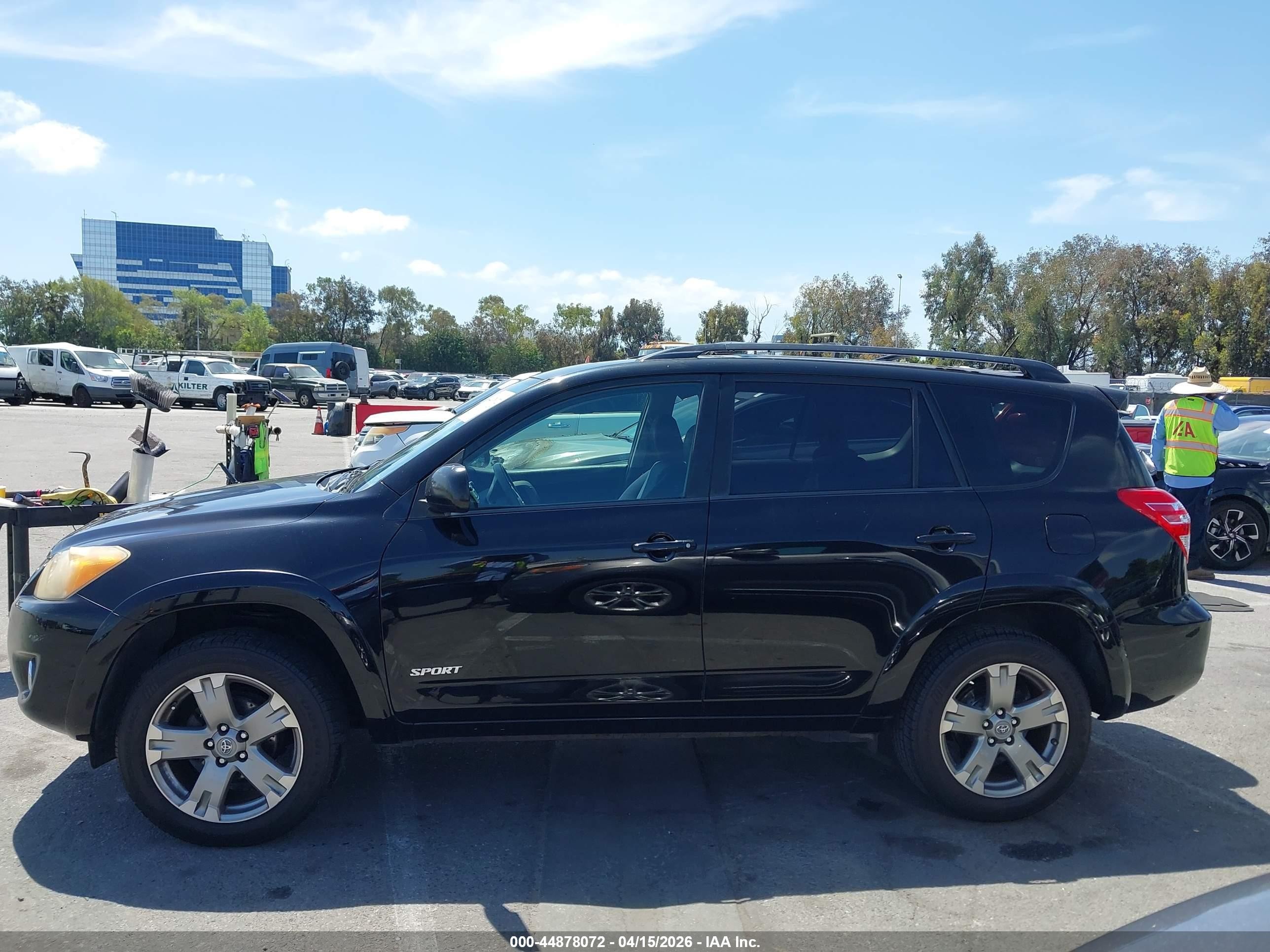 2009 Toyota Rav4 Sport Black vin: JTMZF32V495010949