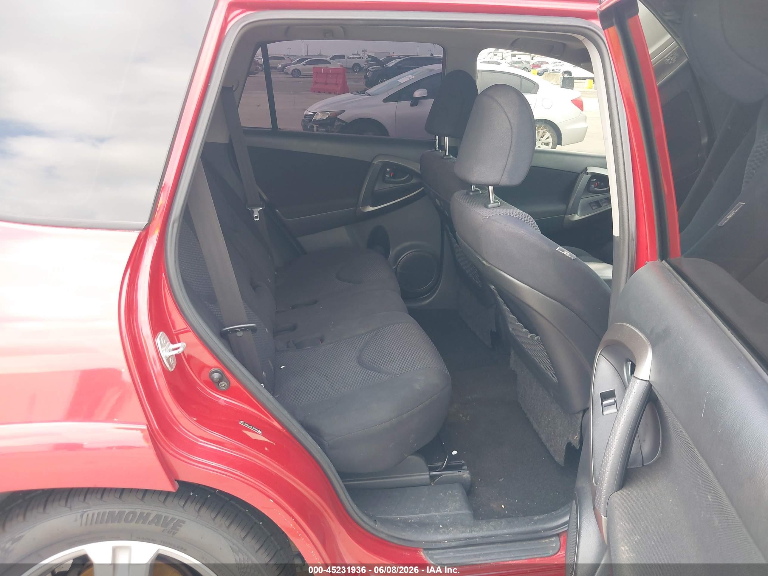 2009 Toyota Rav4 Sport Красный vin: JTMZF32V79D011180