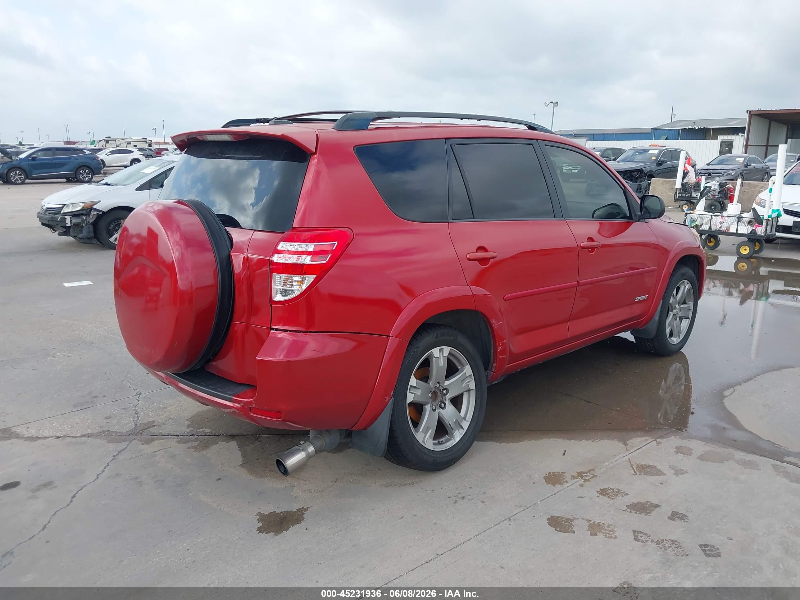 2009 Toyota Rav4 Sport Красный vin: JTMZF32V79D011180