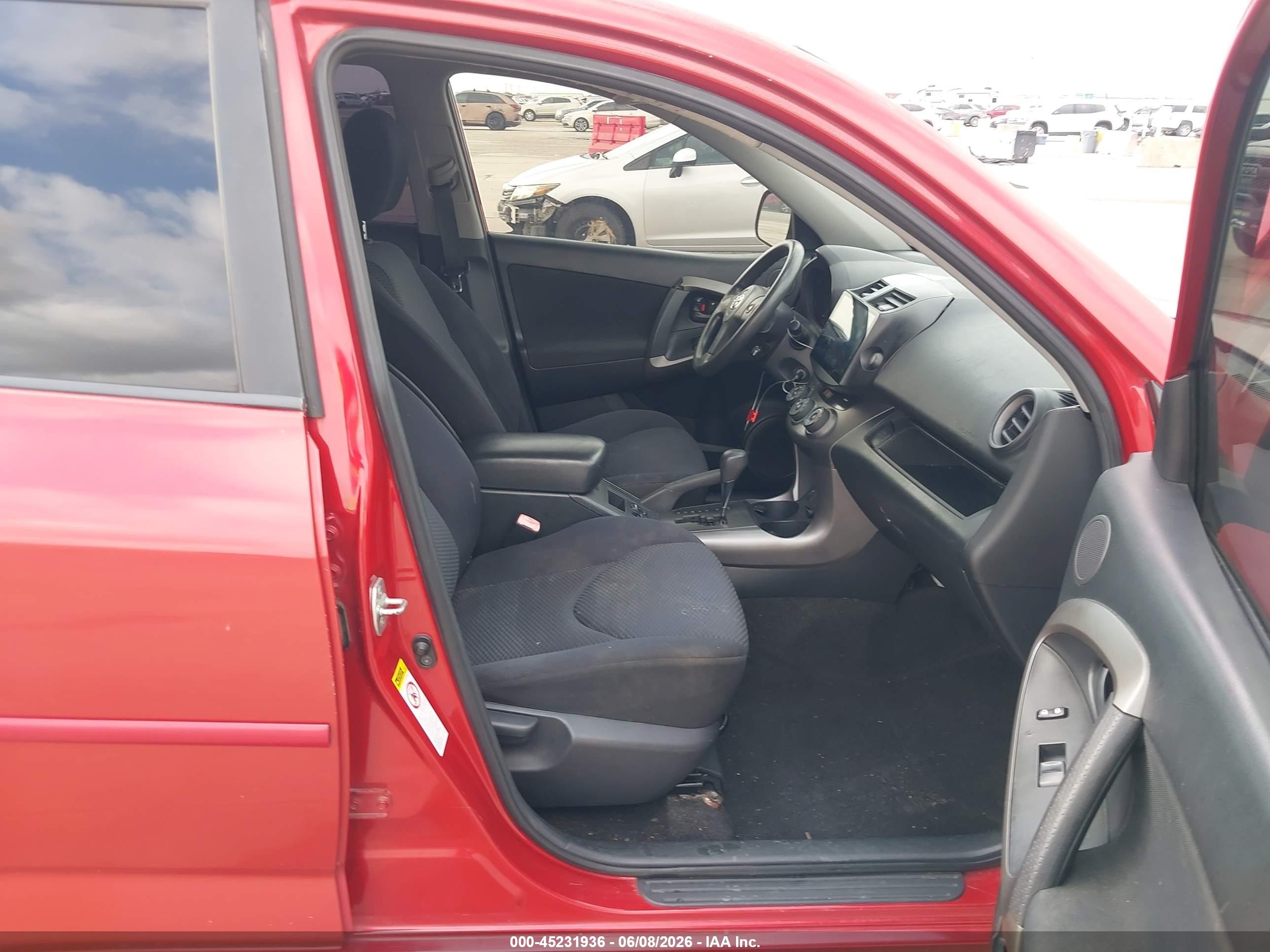 2009 Toyota Rav4 Sport Красный vin: JTMZF32V79D011180
