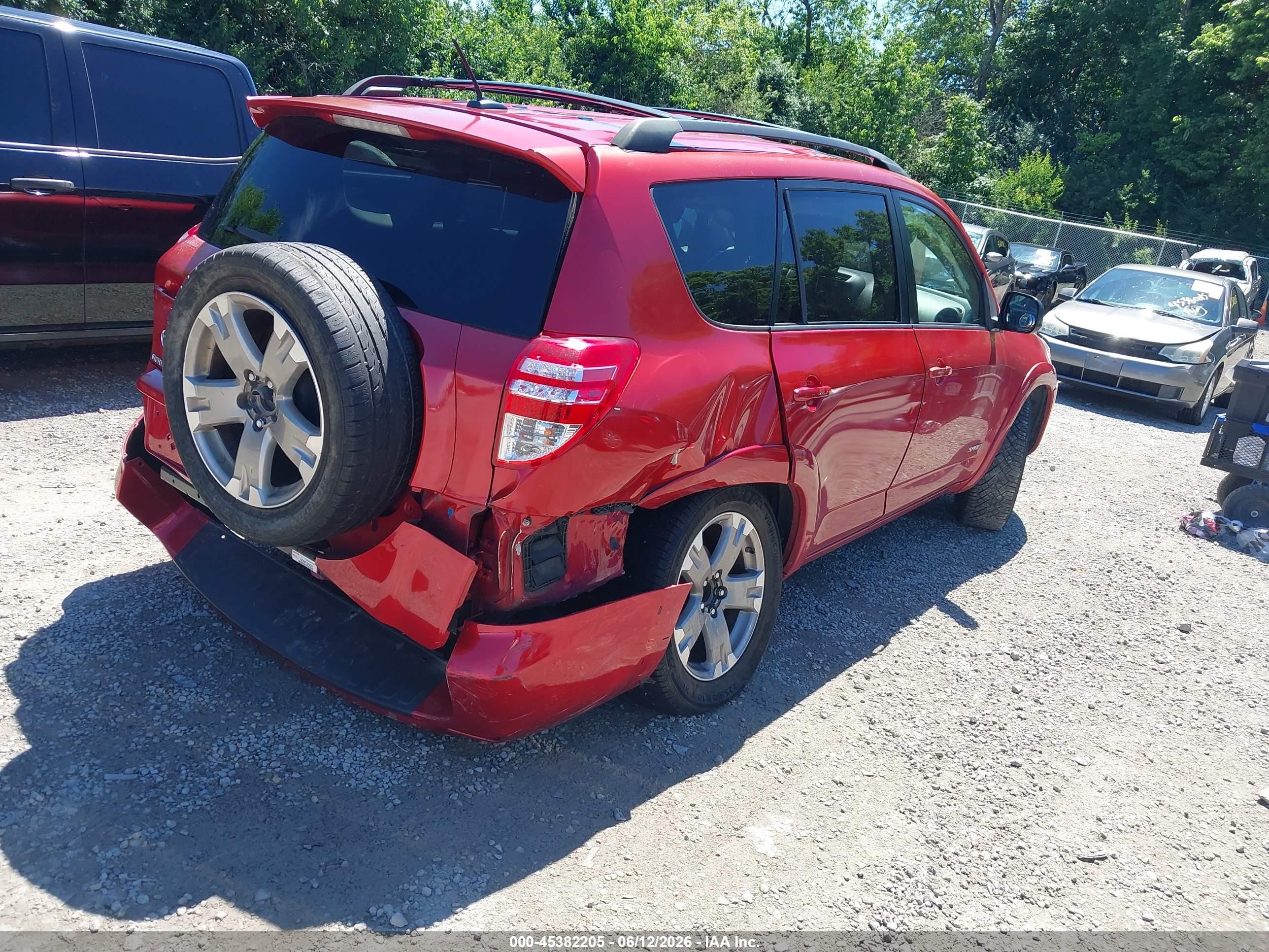 2009 Toyota Rav4 Sport Red vin: JTMZF32V995013538