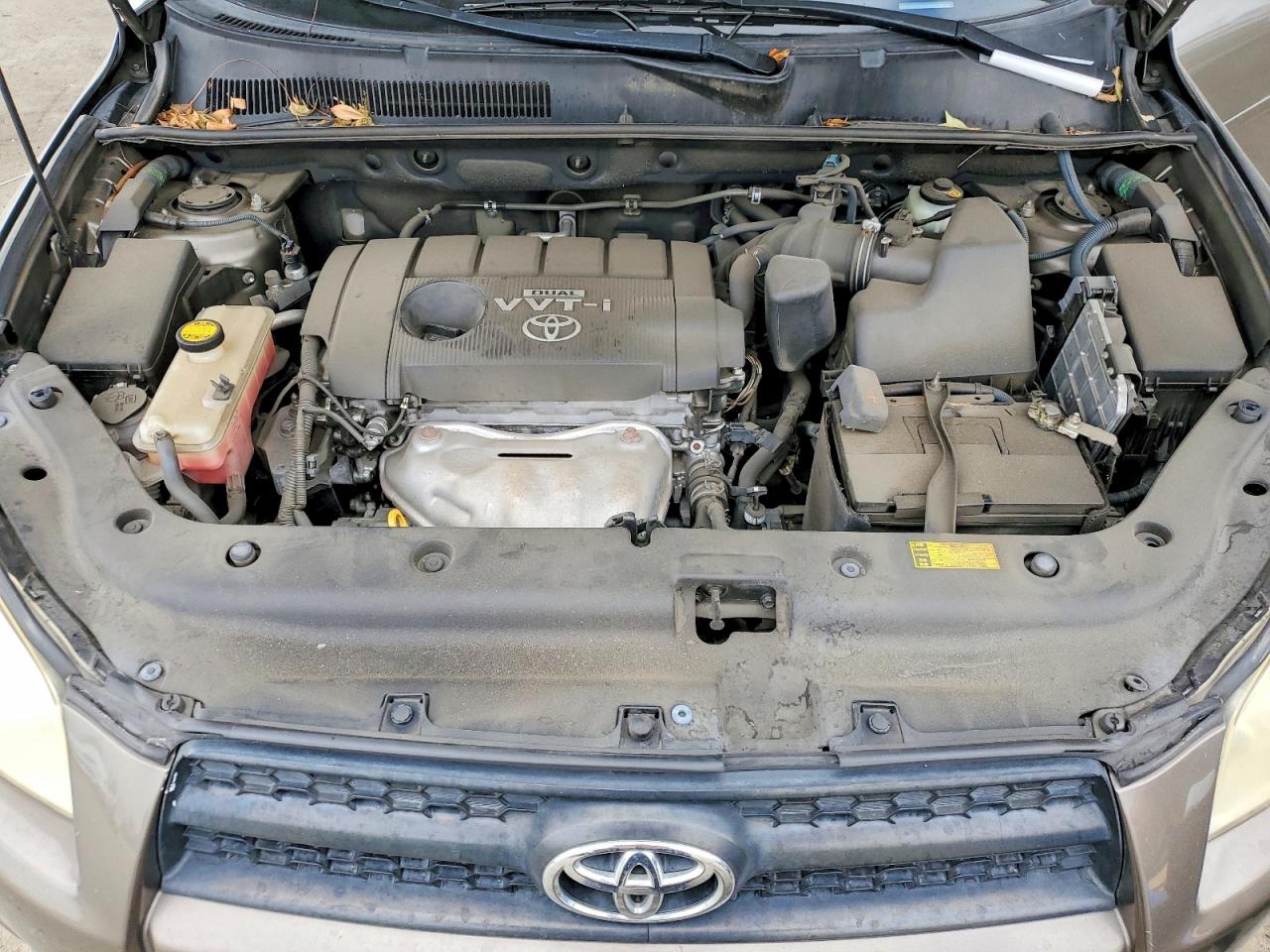 2009 Toyota Rav4 Base Tan vin: JTMZF33V095013460