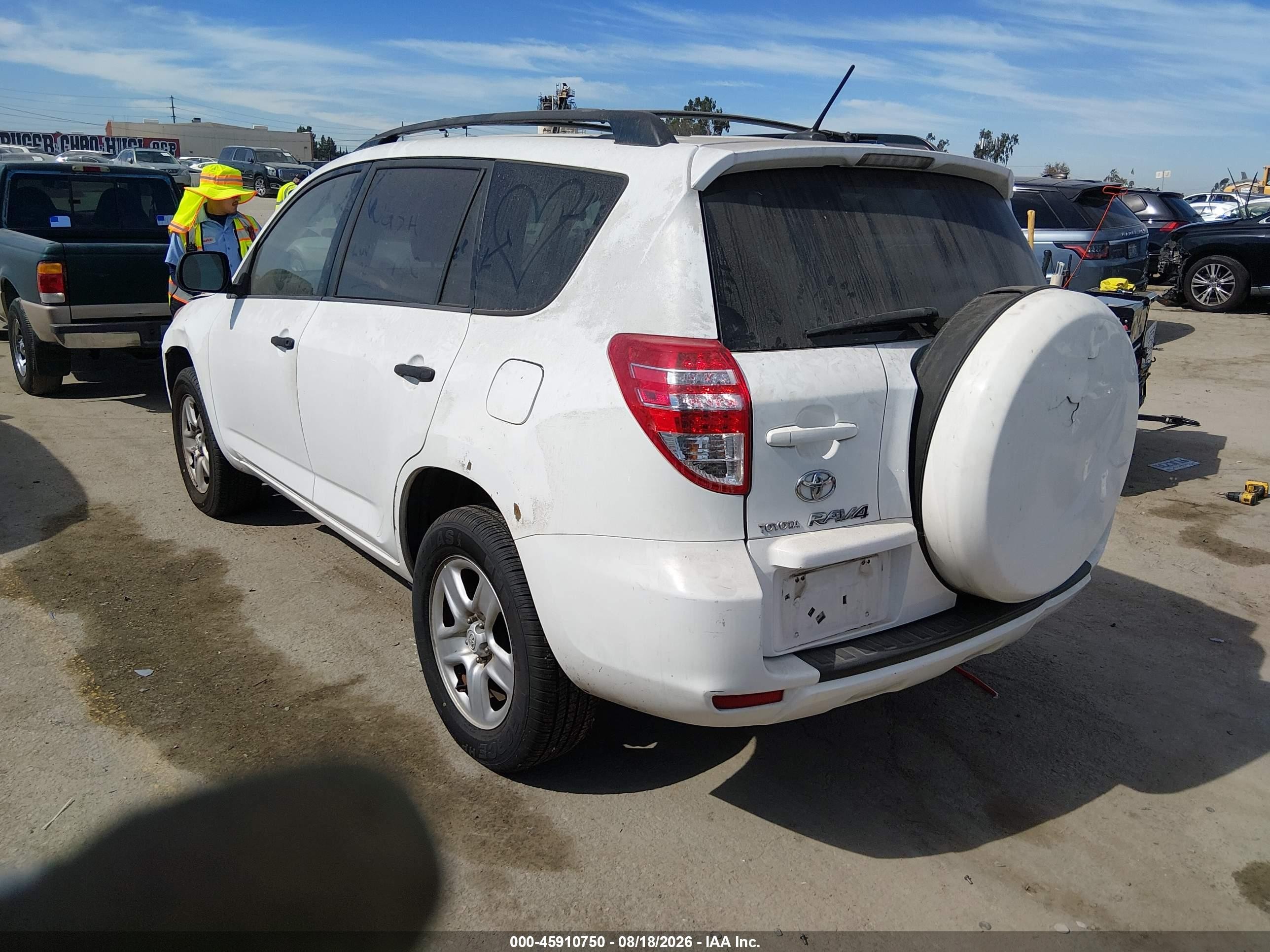 2009 Toyota Rav4   White vin: JTMZF33V09D005350