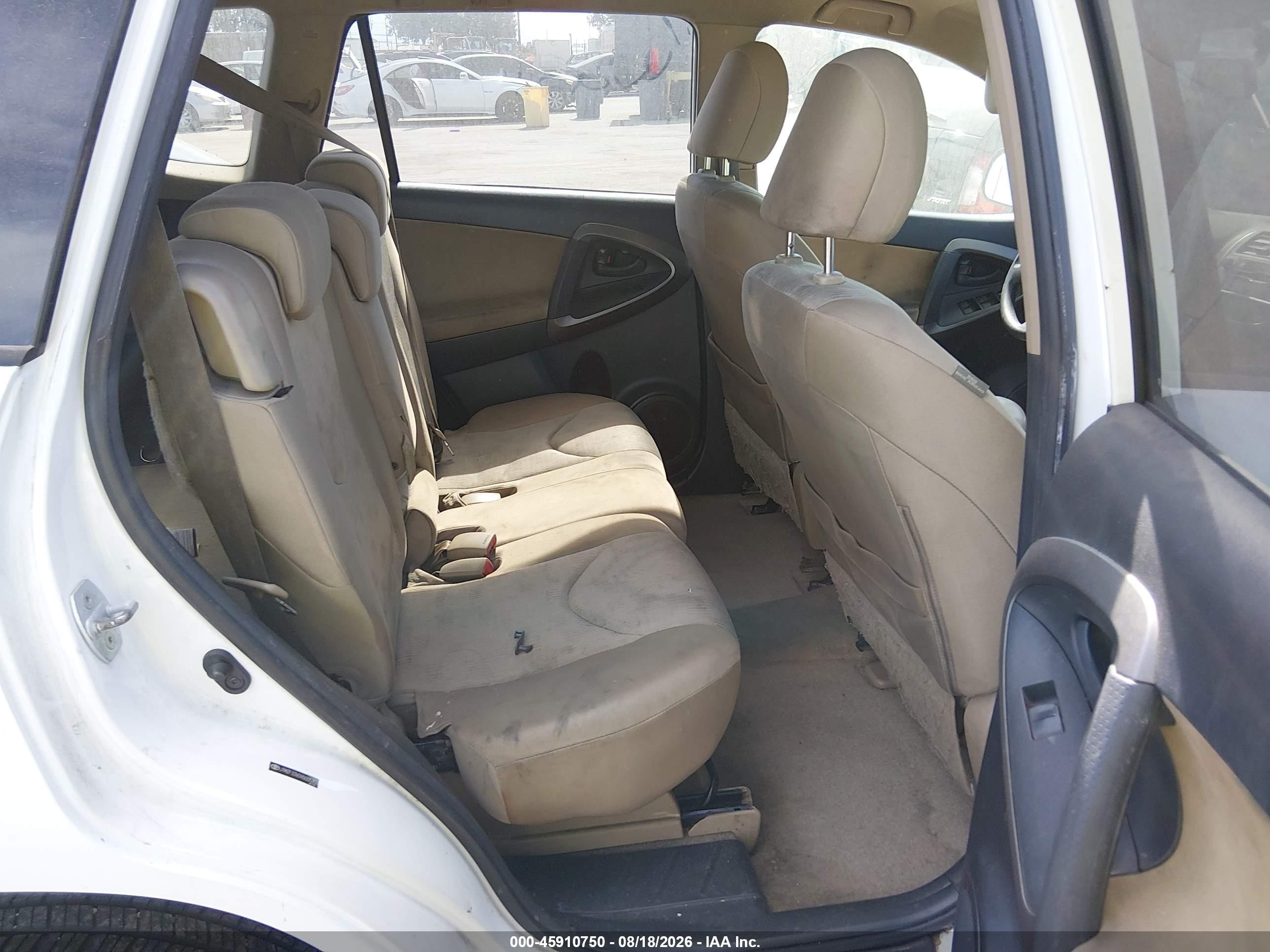 2009 Toyota Rav4   White vin: JTMZF33V09D005350