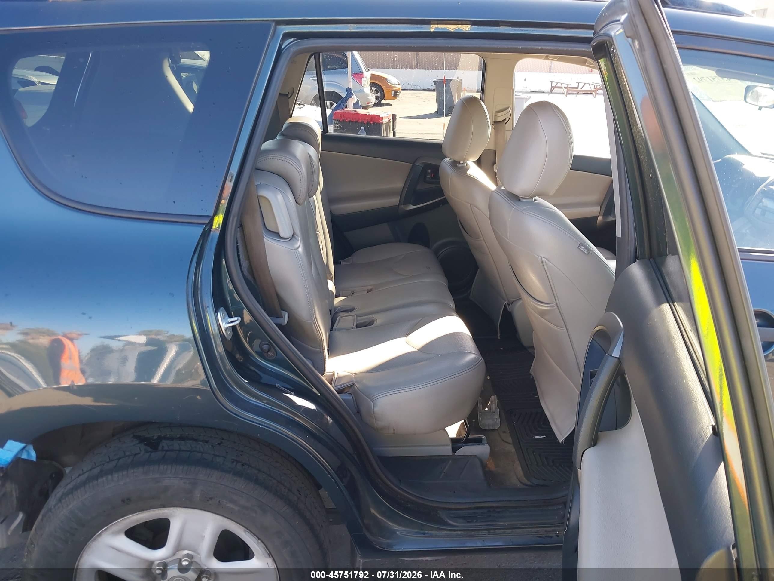 2009 Toyota Rav4   Teal vin: JTMZF33V09D007924