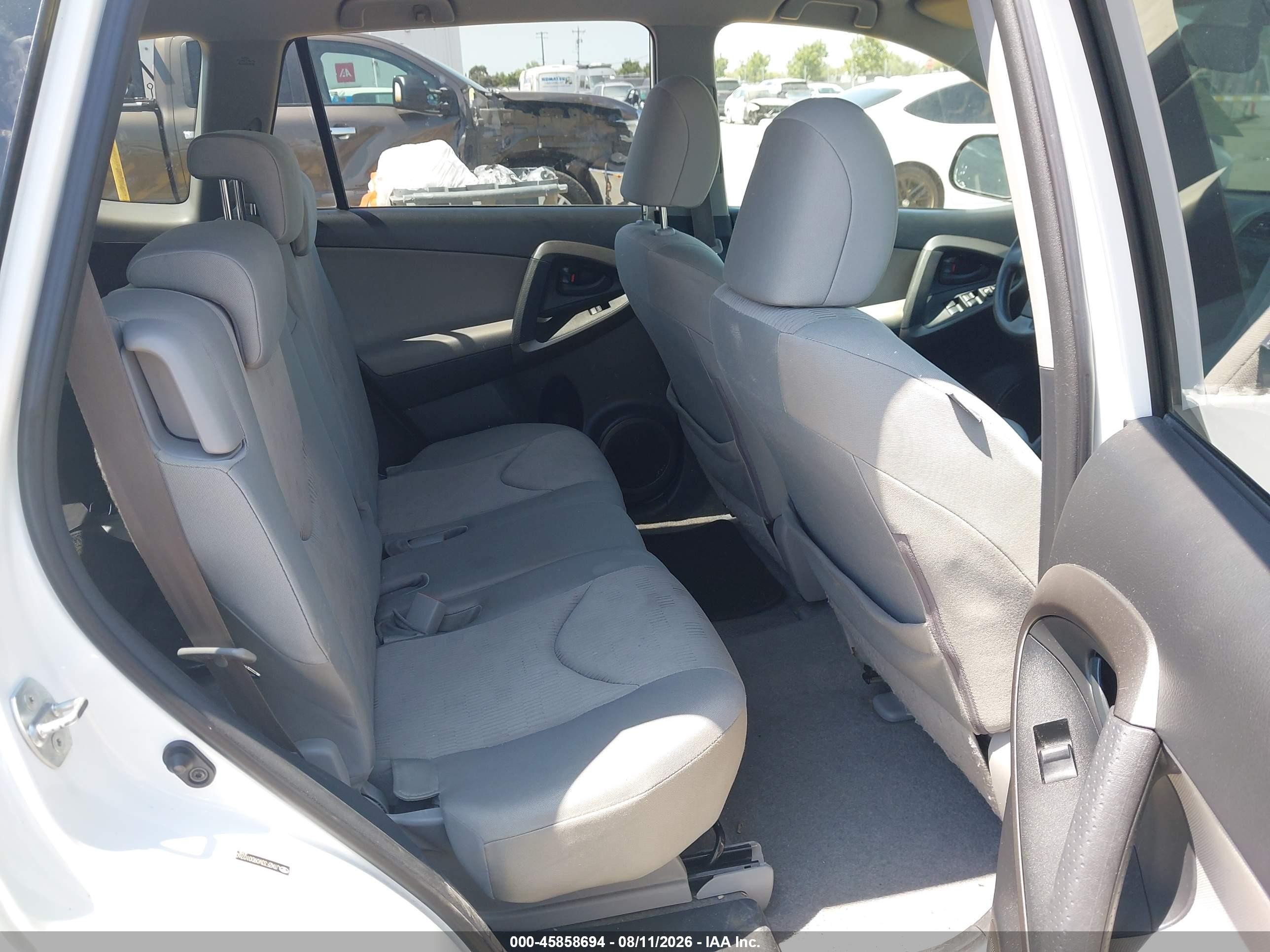 2009 Toyota Rav4   Белый vin: JTMZF33V09D010760