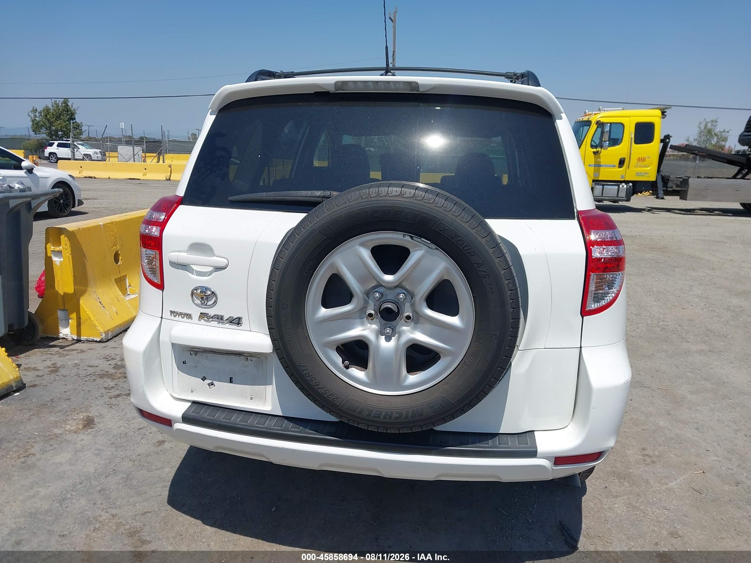 2009 Toyota Rav4   Белый vin: JTMZF33V09D010760