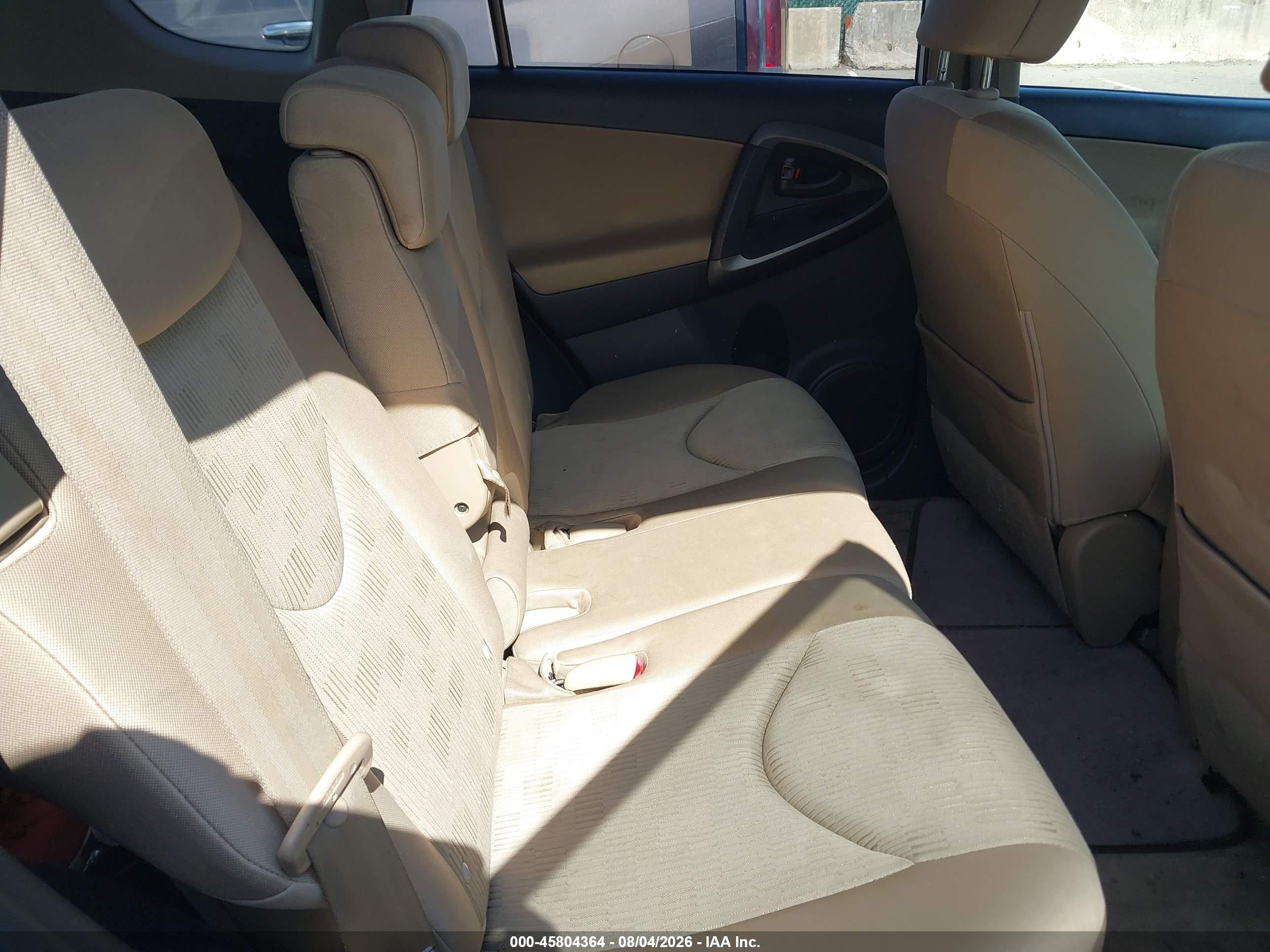 2009 Toyota Rav4   White vin: JTMZF33V09D013173