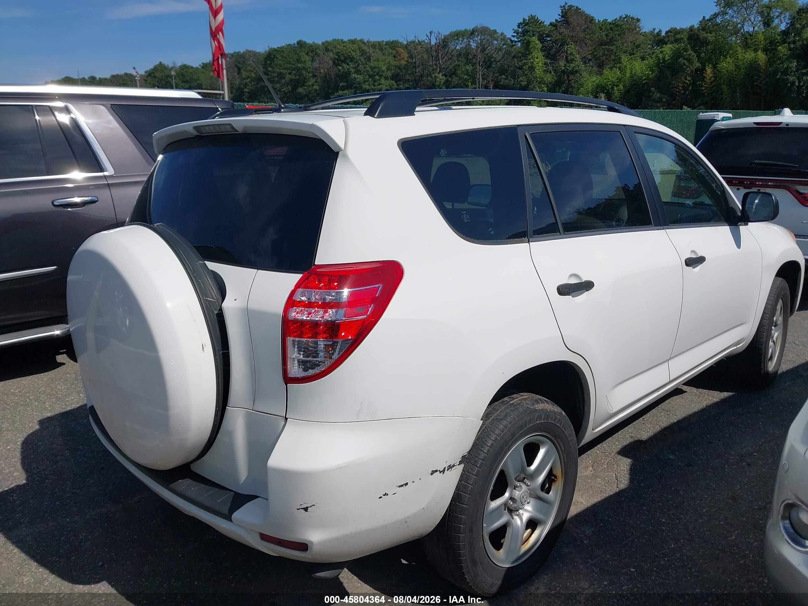 2009 Toyota Rav4   White vin: JTMZF33V09D013173