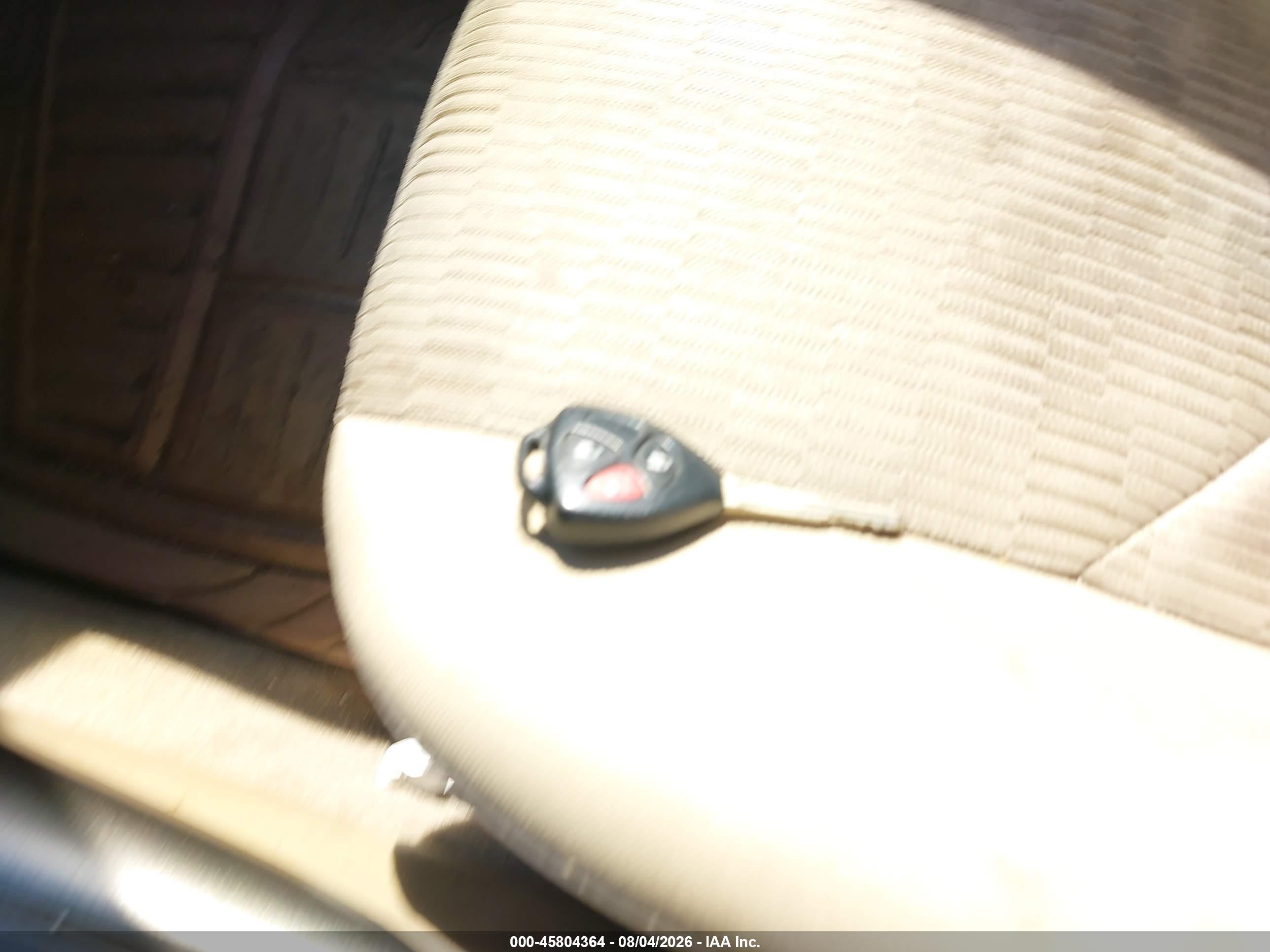 2009 Toyota Rav4   White vin: JTMZF33V09D013173