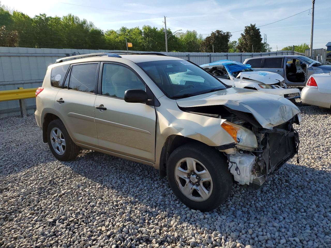 2009 Toyota Rav4 Base Tan vin: JTMZF33V09D014517