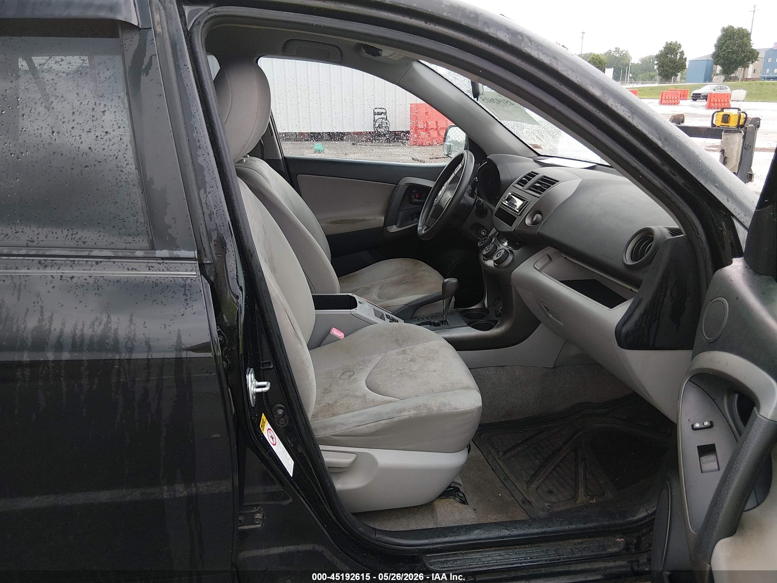 2009 Toyota Rav4   Черный vin: JTMZF33V195006923