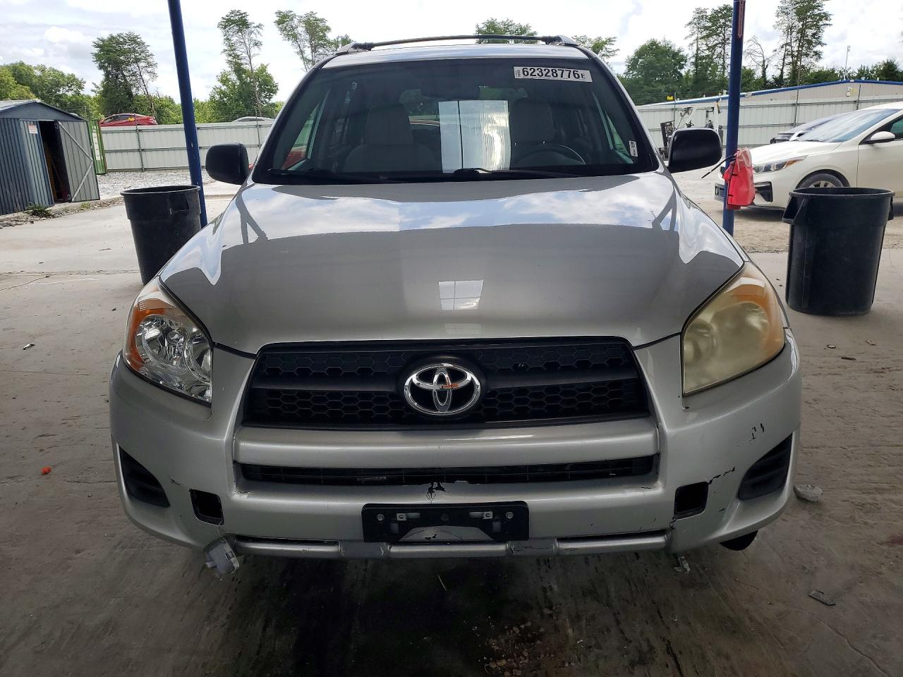 2009 Toyota Rav4 Base Silver vin: JTMZF33V195009255