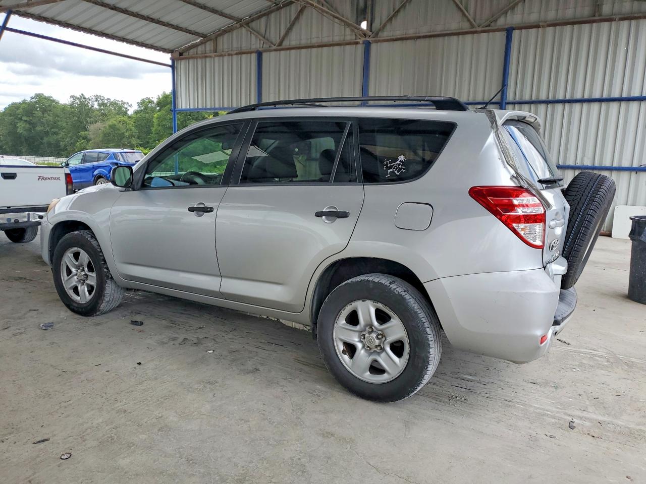 2009 Toyota Rav4 Base Silver vin: JTMZF33V195009255