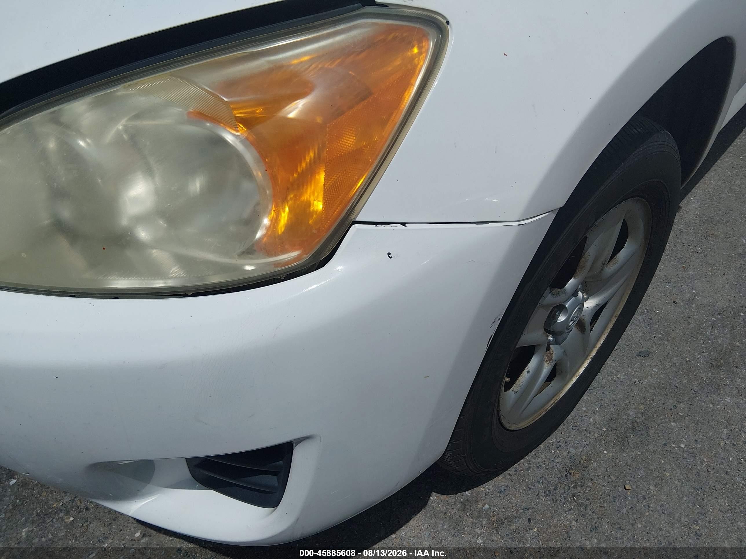 2009 Toyota Rav4   White vin: JTMZF33V19D005163