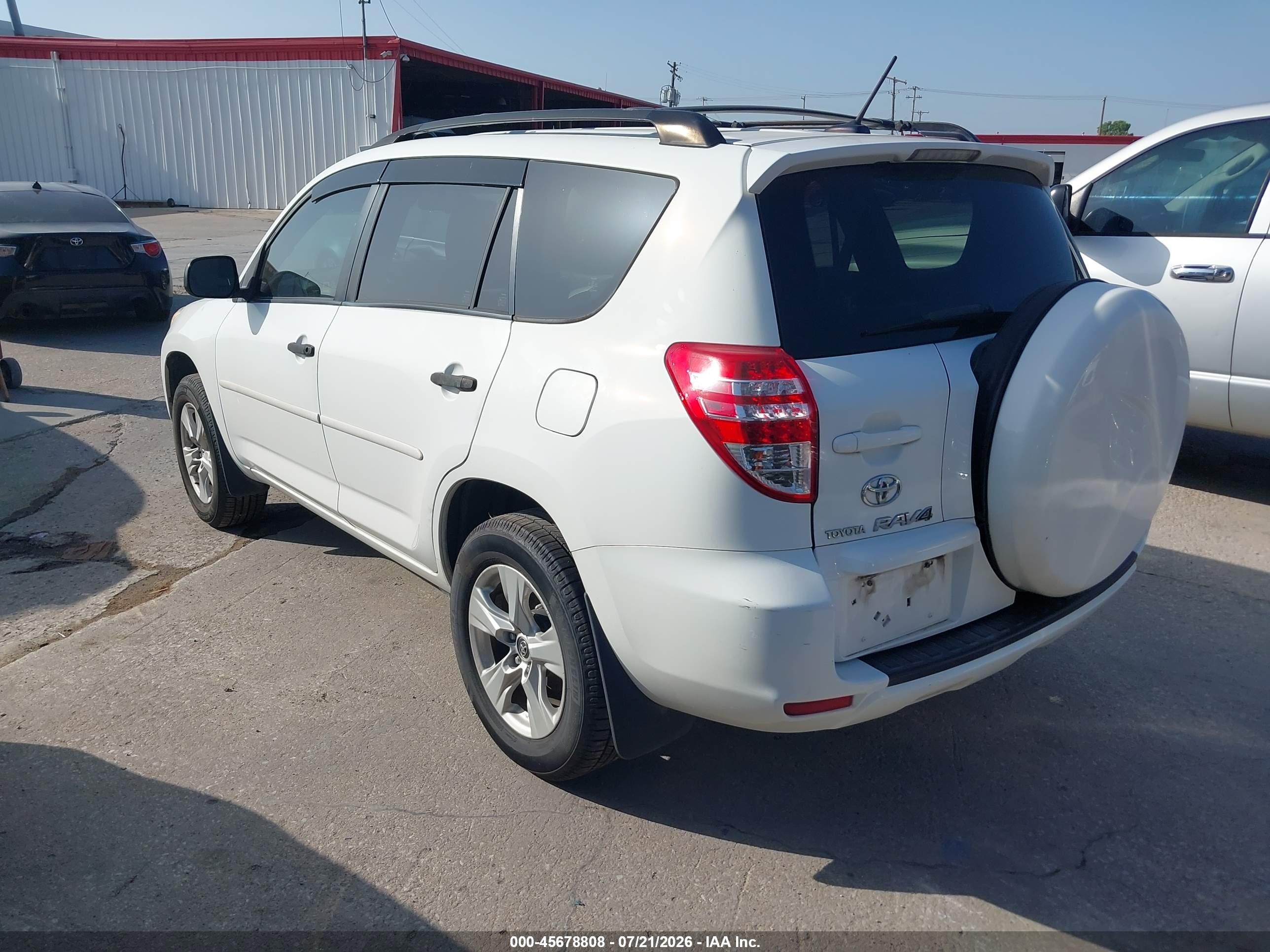 2009 Toyota Rav4   White vin: JTMZF33V19D006054
