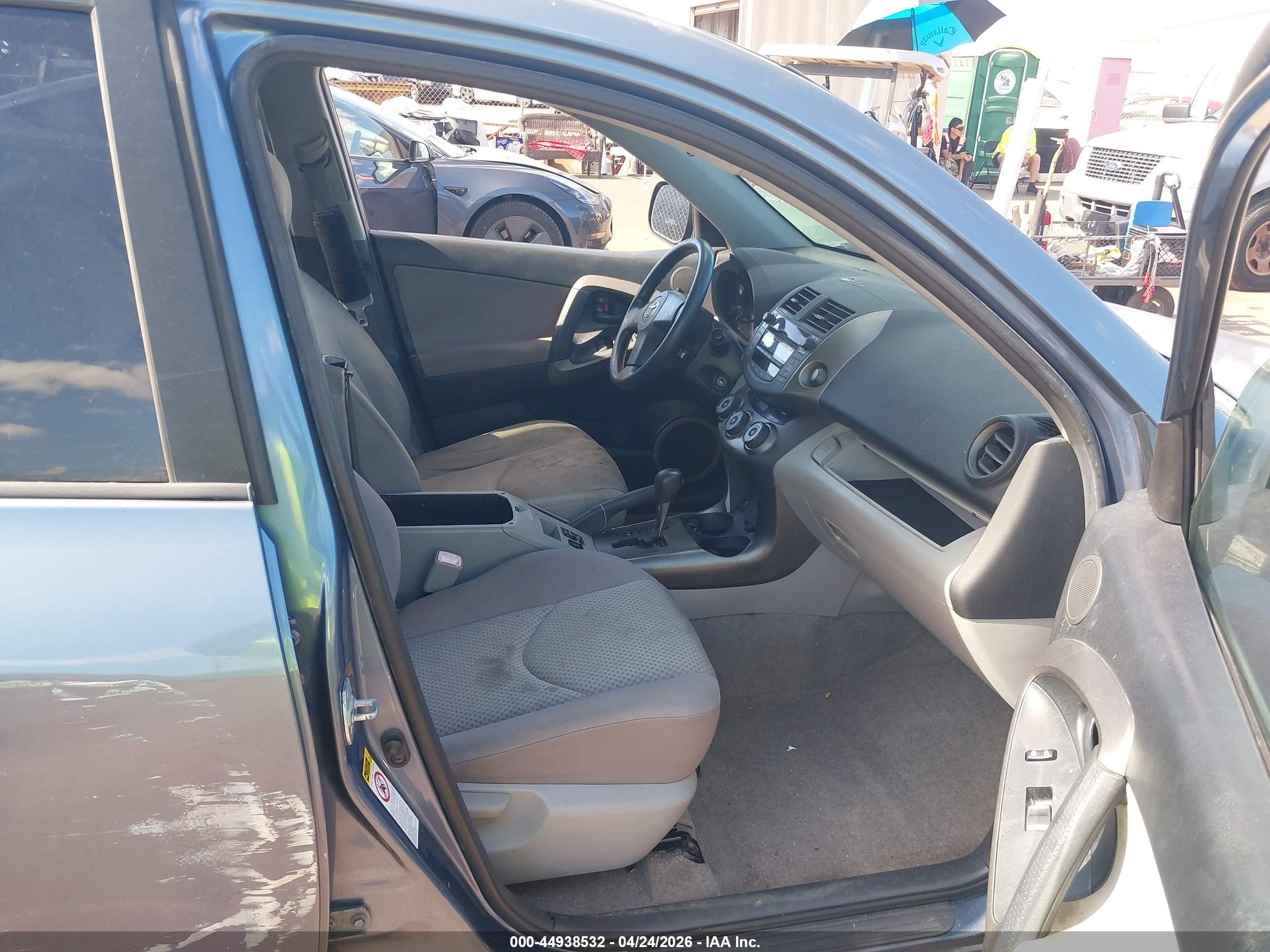 2009 Toyota Rav4   Light Blue vin: JTMZF33V19D008144