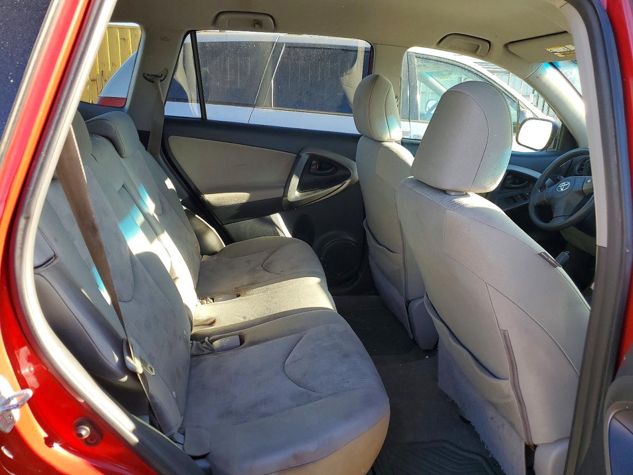 2009 Toyota Rav4 Base Red vin: JTMZF33V29D008850