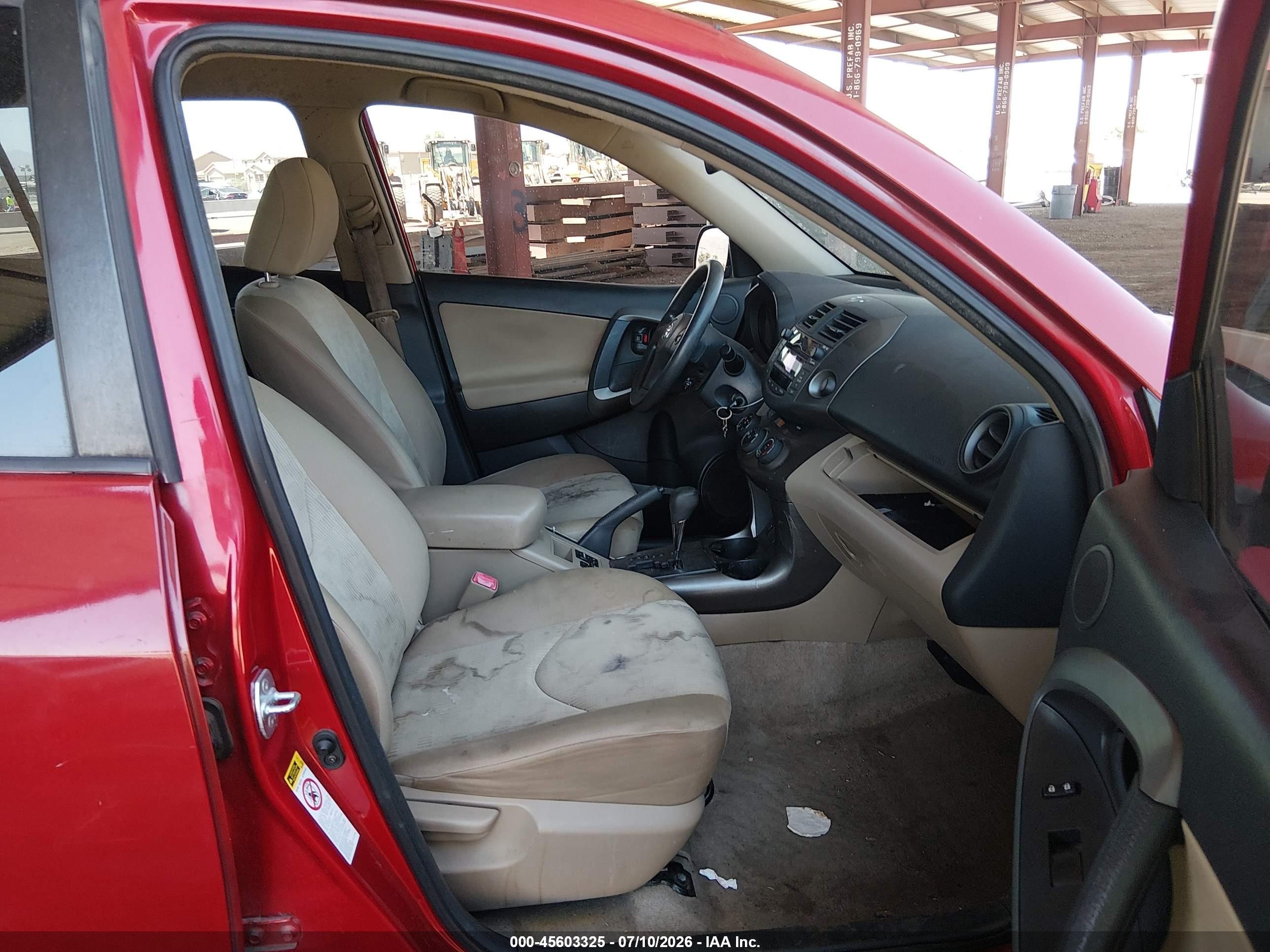 2009 Toyota Rav4   Red vin: JTMZF33V39D004323