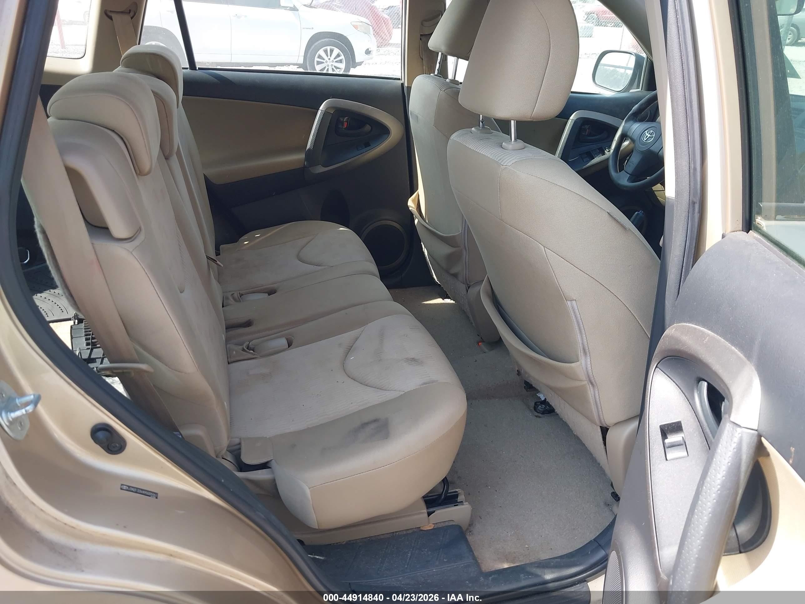 2009 Toyota Rav4   Gold vin: JTMZF33V495005961