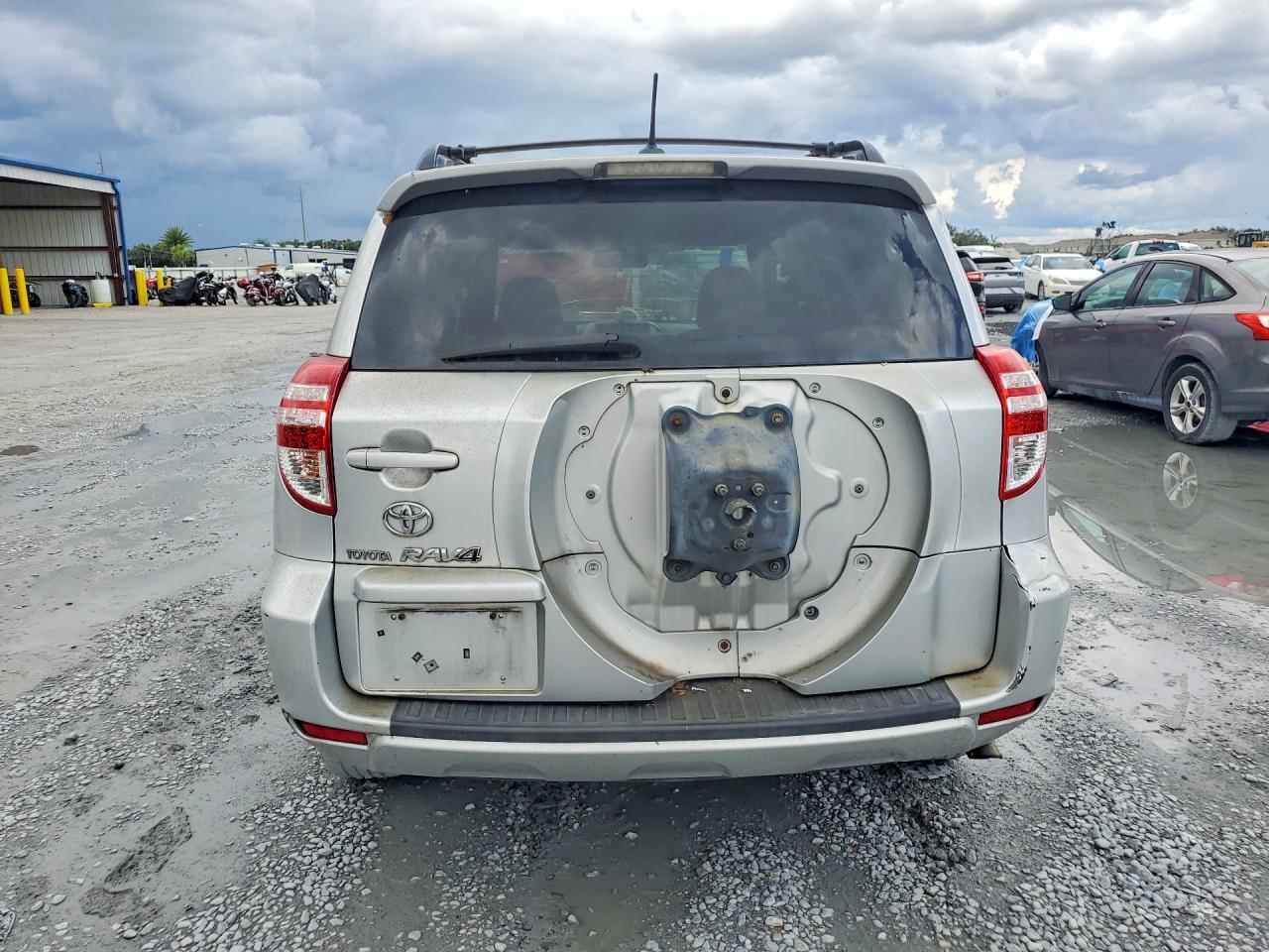 2009 Toyota Rav4 Base Silver vin: JTMZF33V49D001690