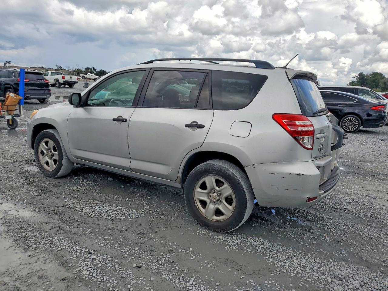 2009 Toyota Rav4 Base Silver vin: JTMZF33V49D001690