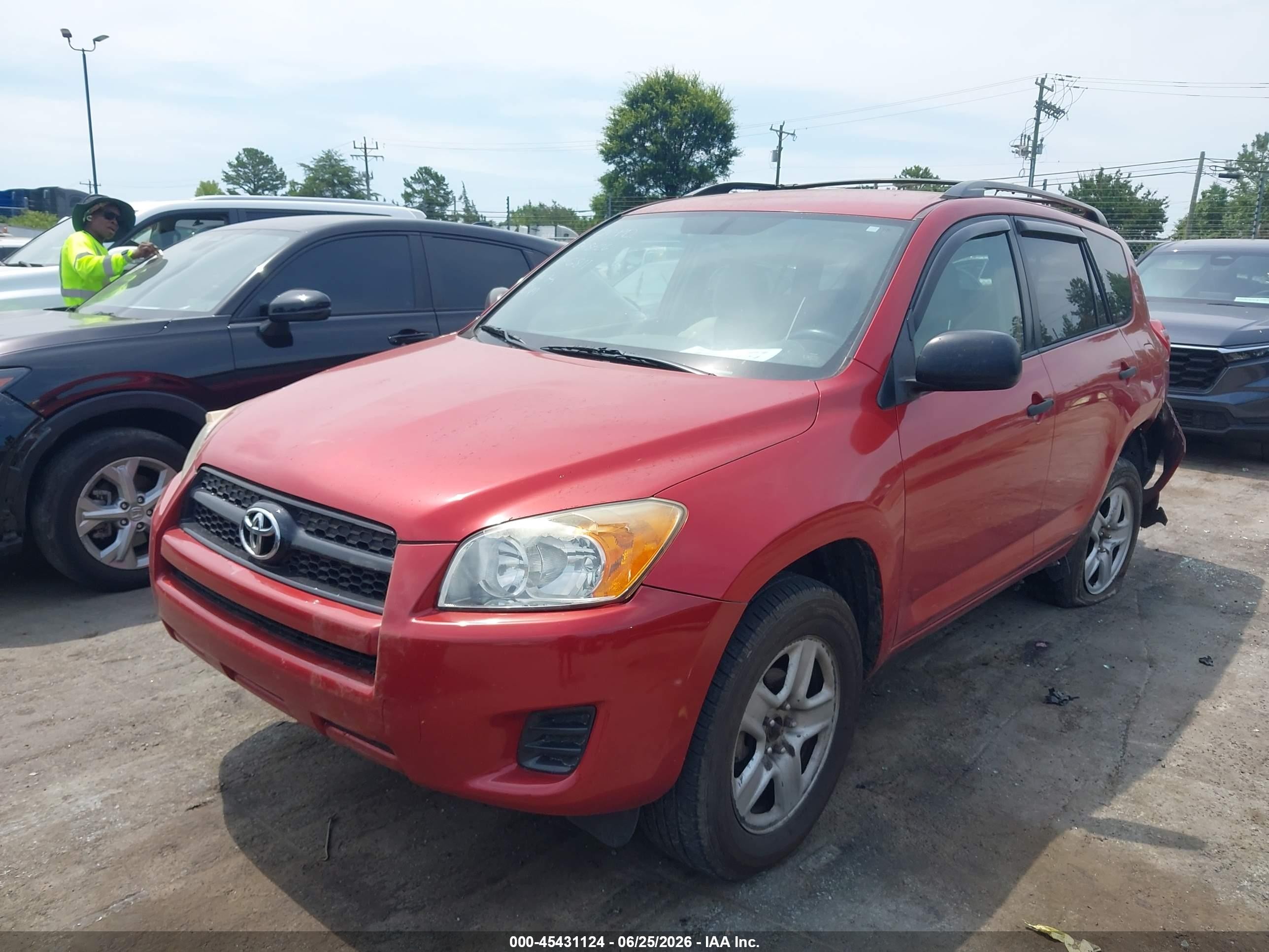 2009 Toyota Rav4 Red vin: JTMZF33V49D006811