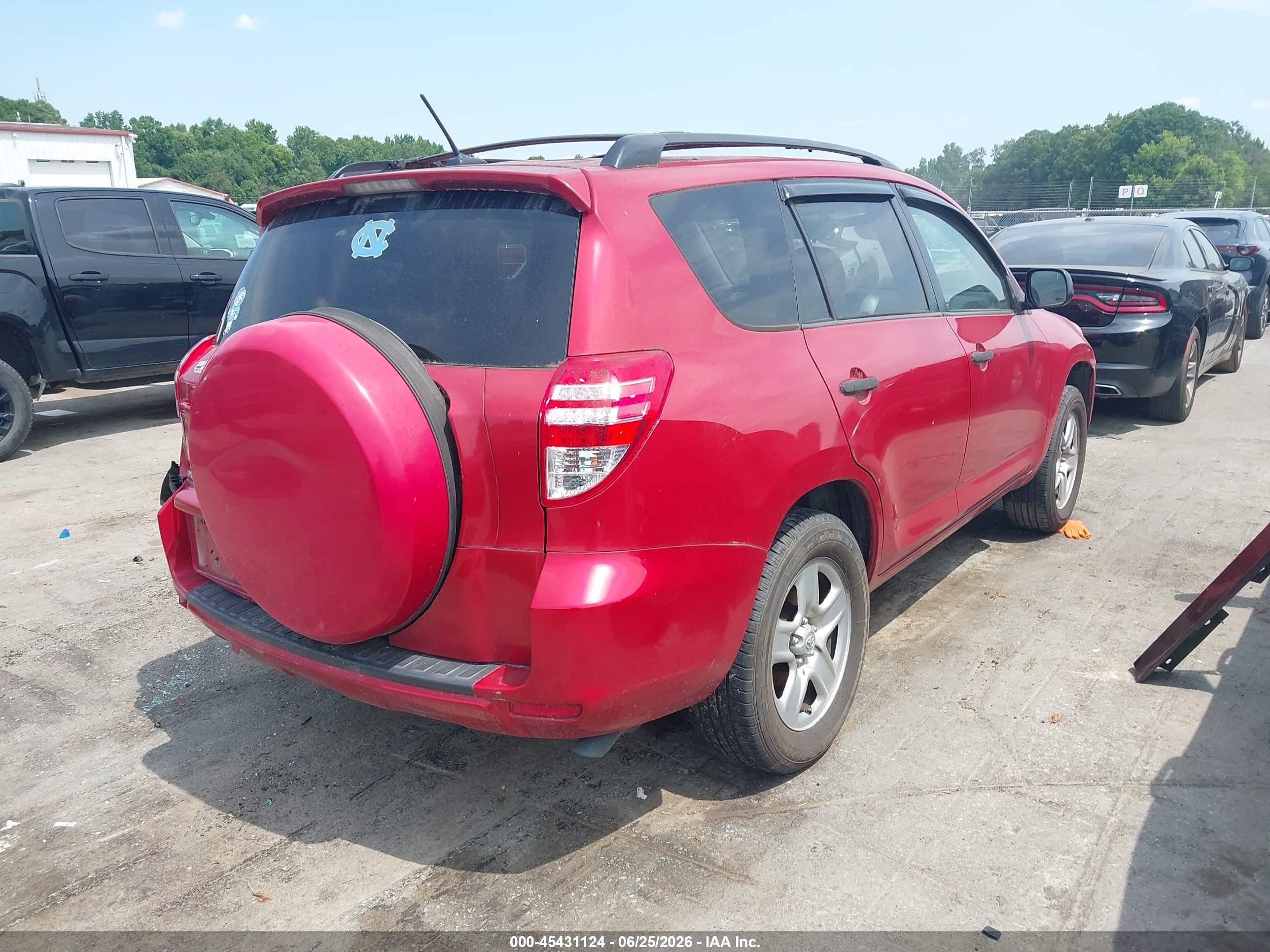 2009 Toyota Rav4 Red vin: JTMZF33V49D006811