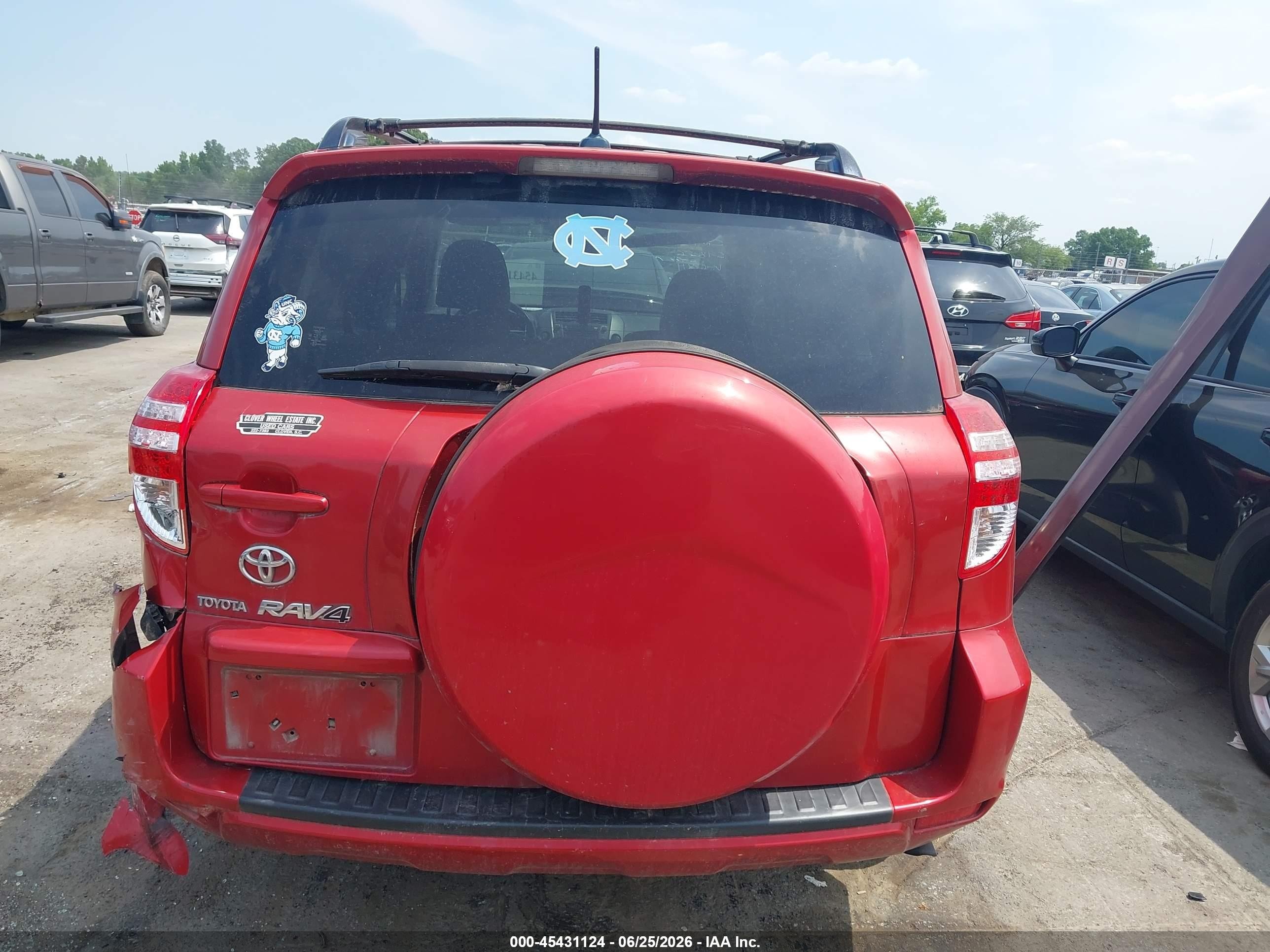2009 Toyota Rav4 Red vin: JTMZF33V49D006811