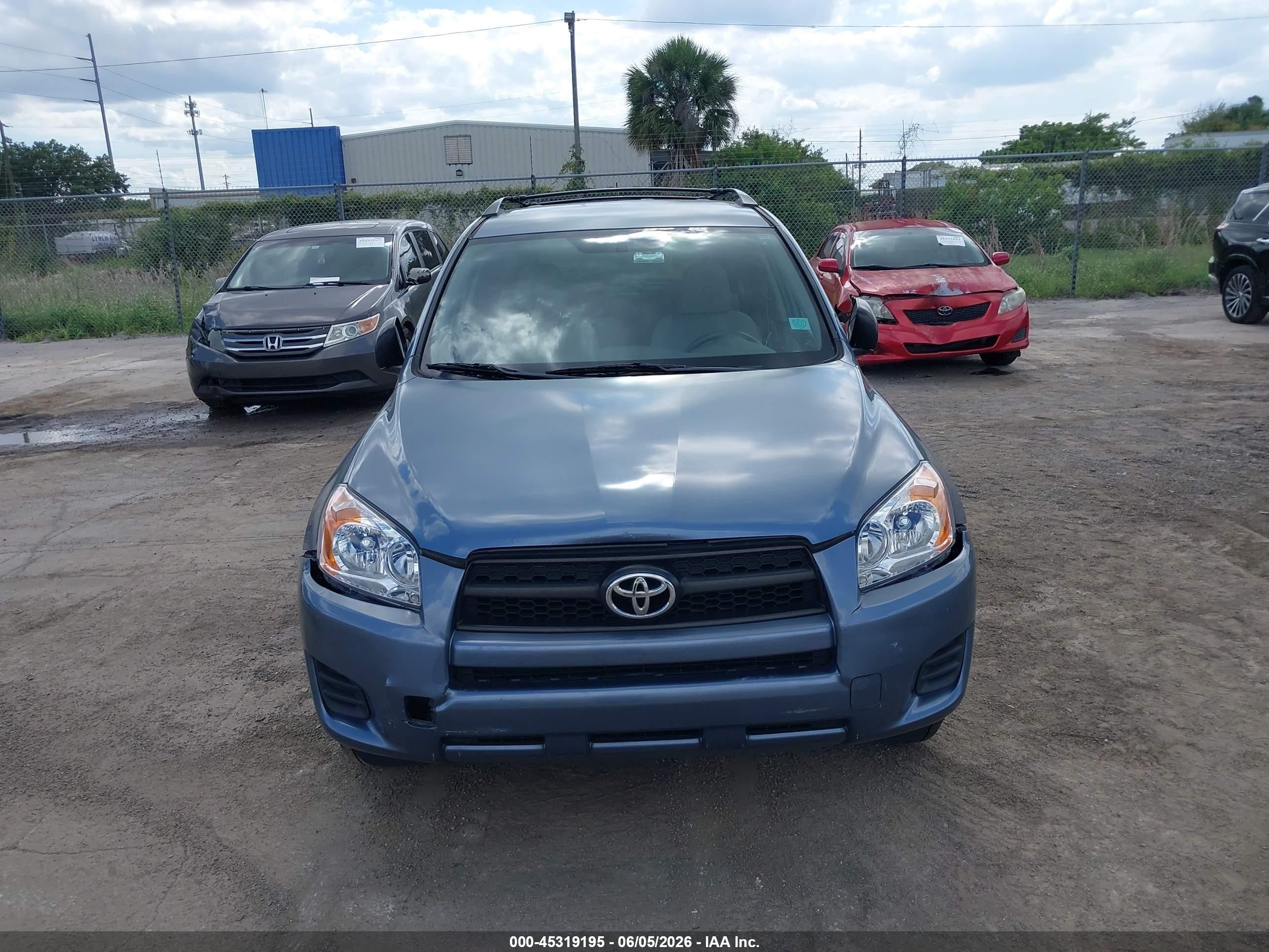 2009 Toyota Rav4   Blue vin: JTMZF33V49D008073