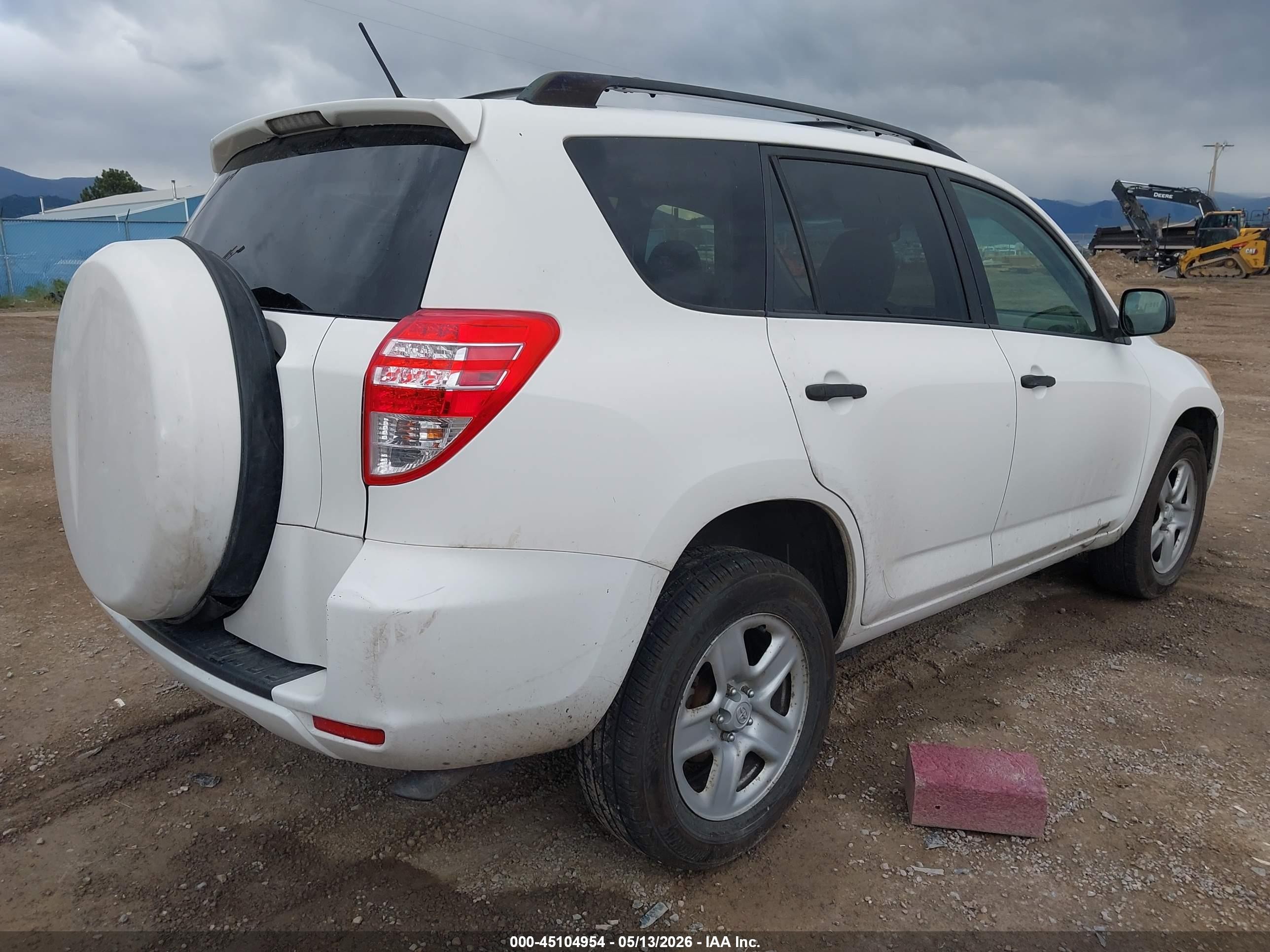 2009 Toyota Rav4   White vin: JTMZF33V49D015511