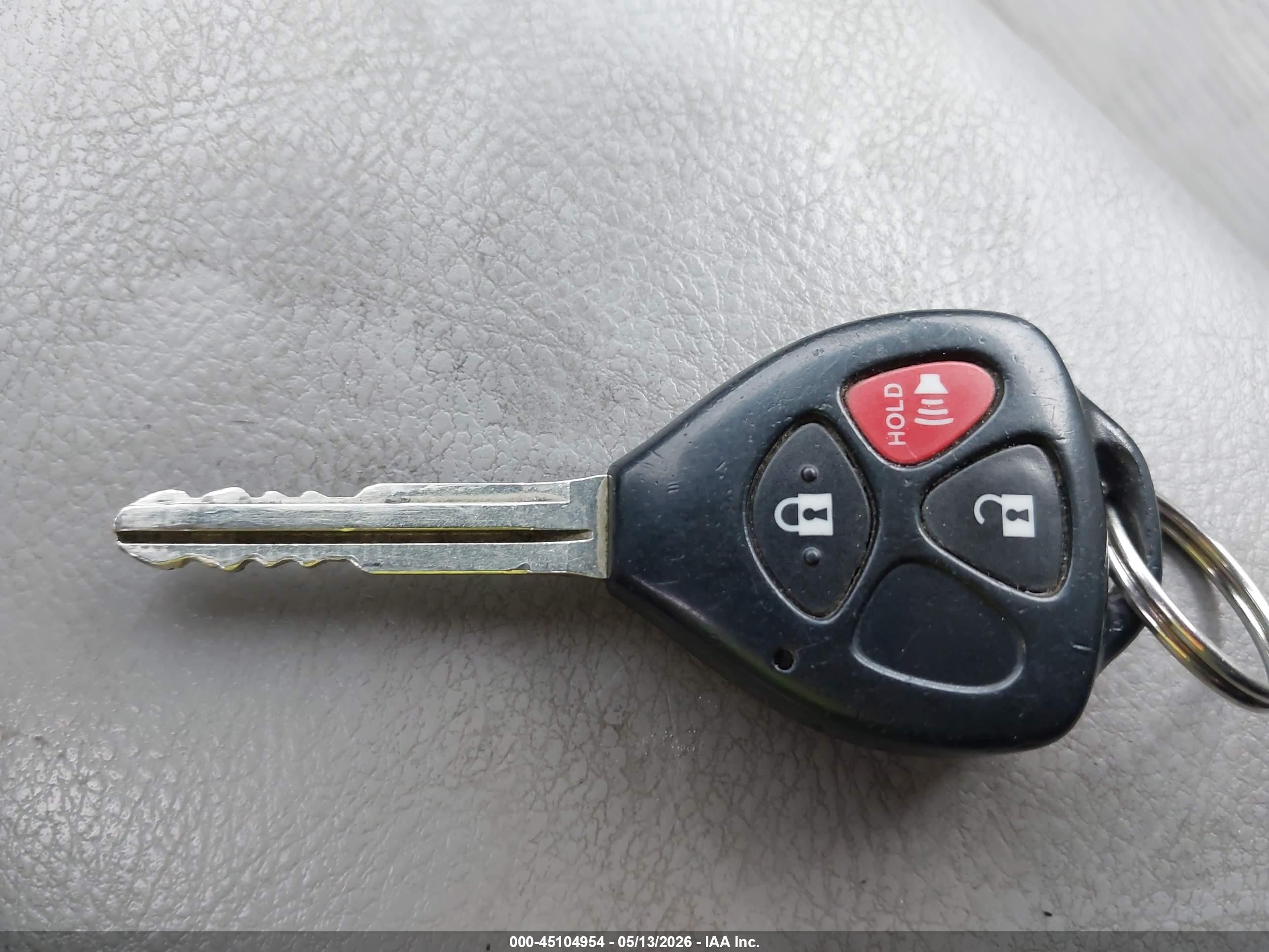 2009 Toyota Rav4   White vin: JTMZF33V49D015511
