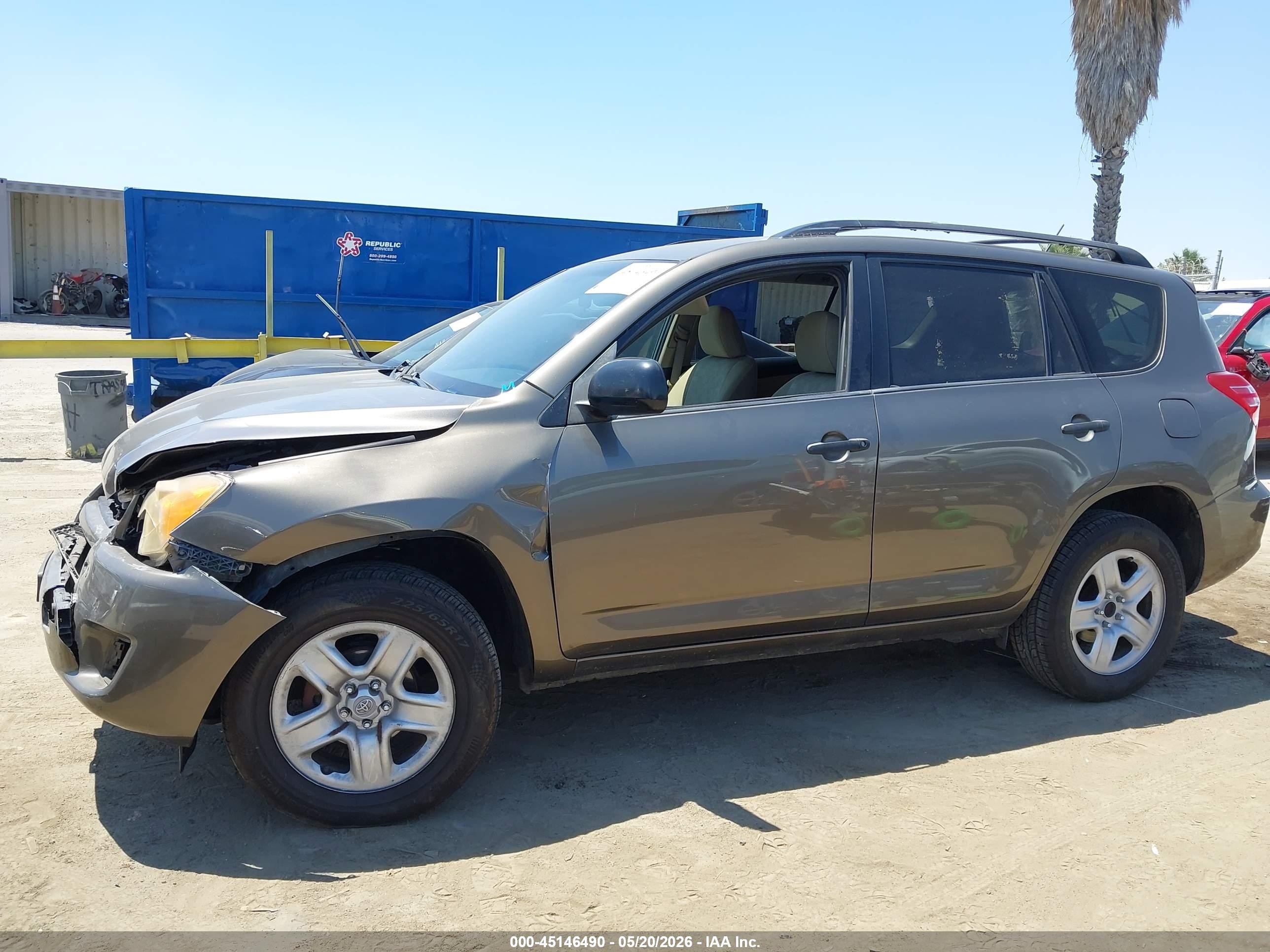 2009 Toyota Rav4   Brown vin: JTMZF33V595004012