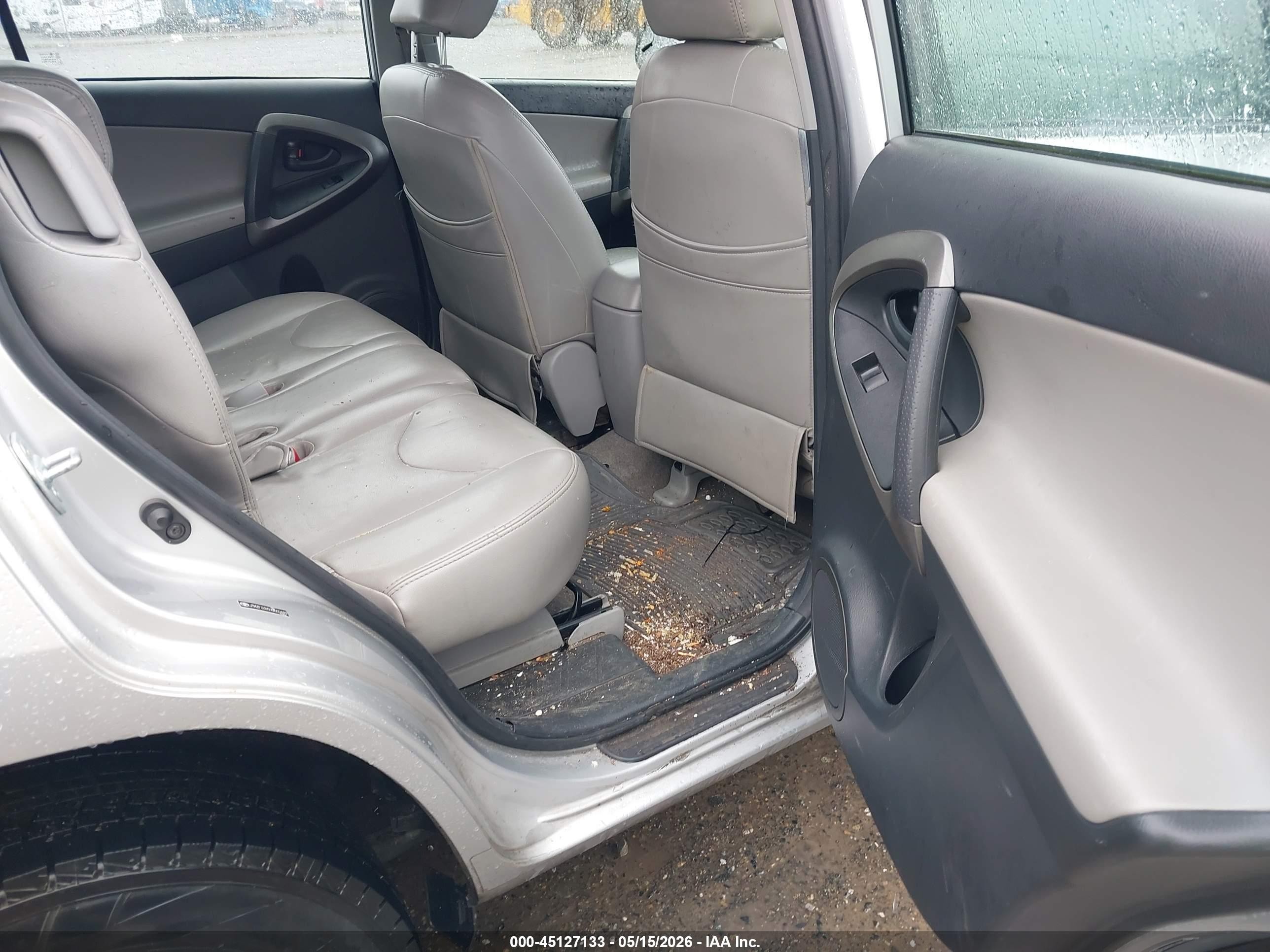 2009 Toyota Rav4   Silver vin: JTMZF33V59D002699