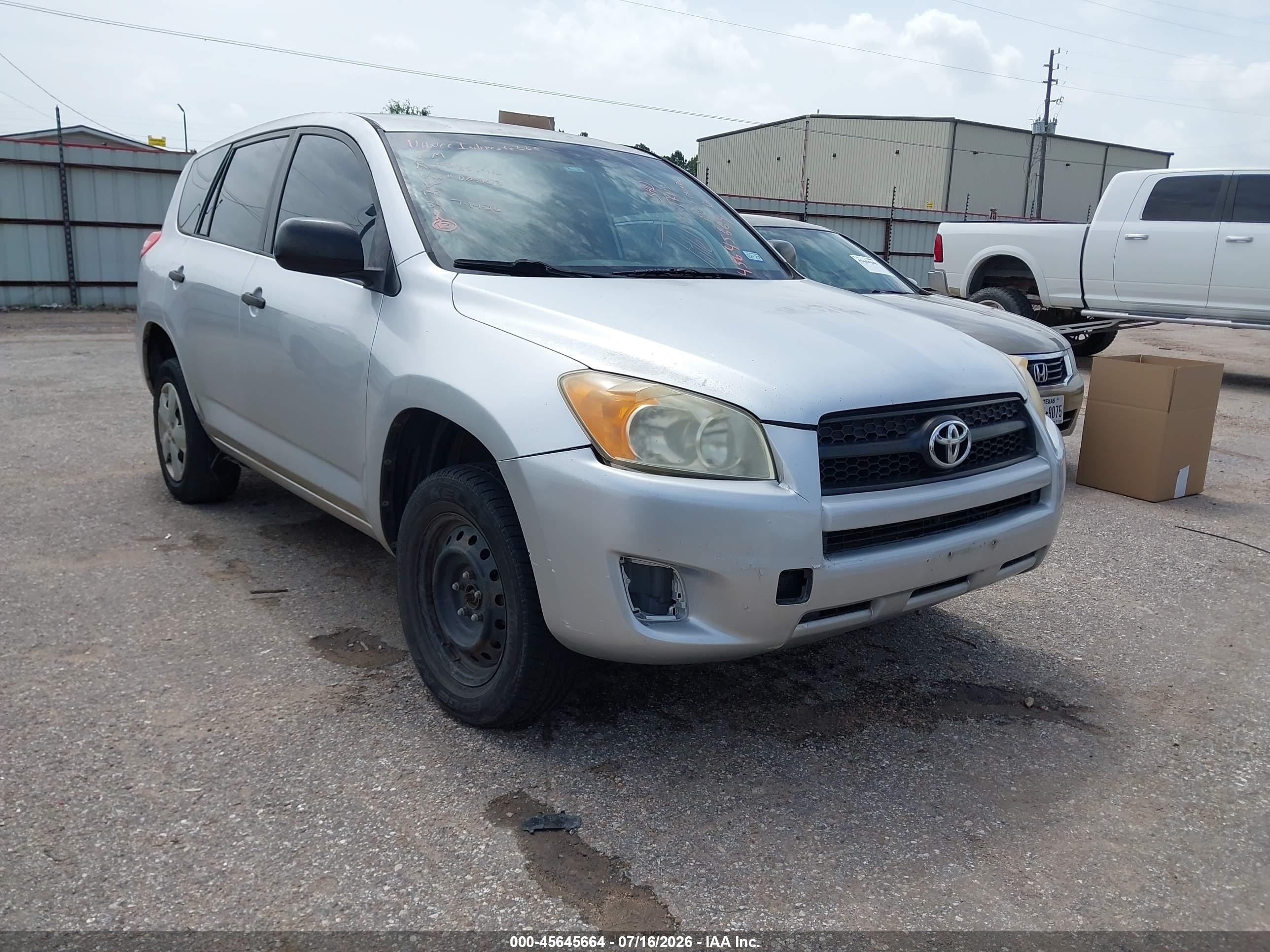 2009 Toyota Rav4   Silver vin: JTMZF33V59D009703