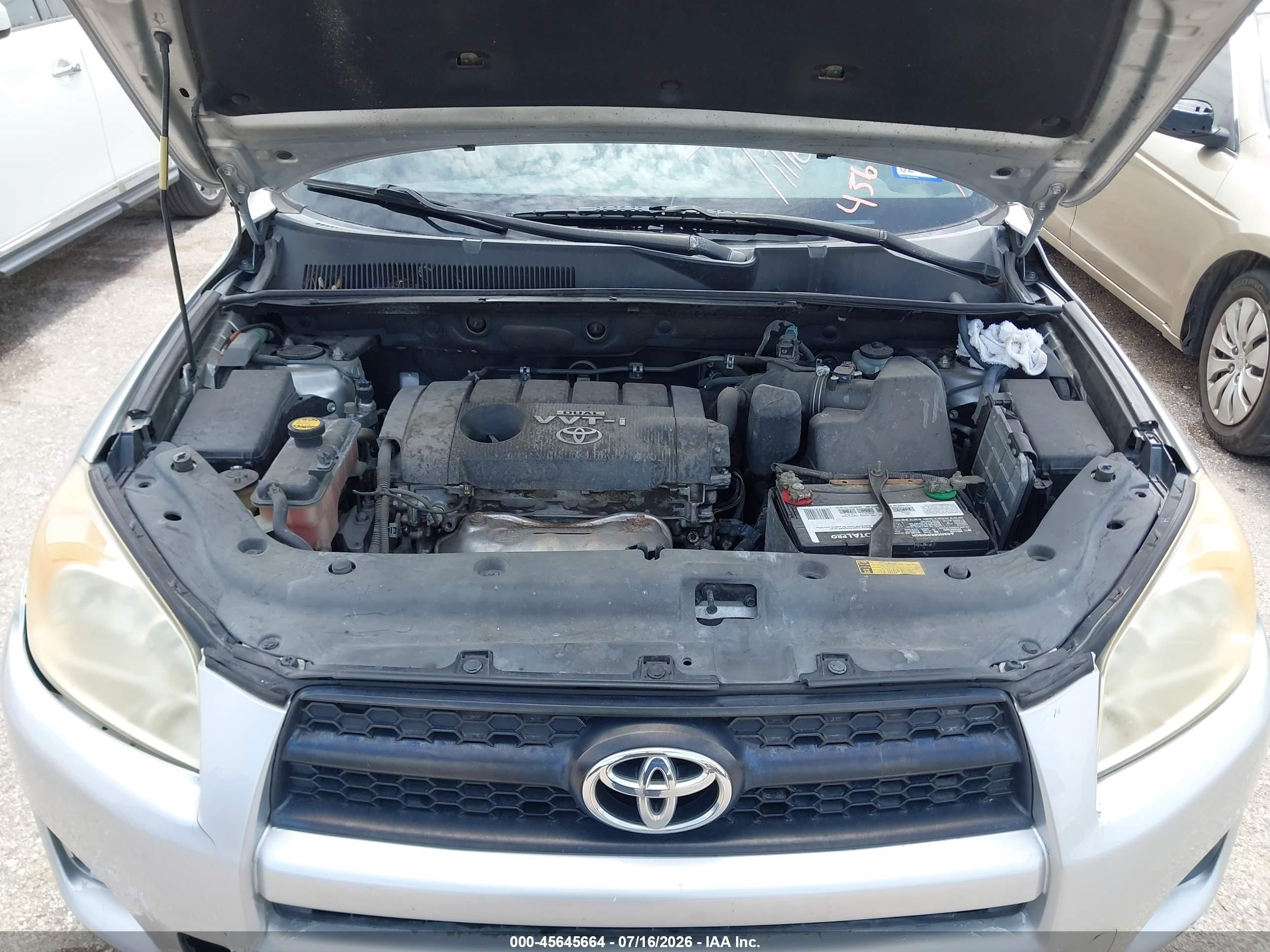 2009 Toyota Rav4   Silver vin: JTMZF33V59D009703