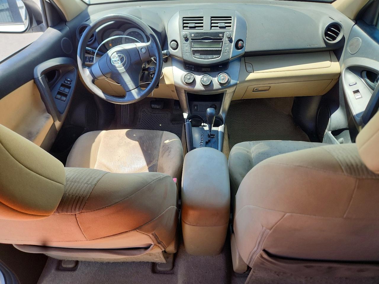 2009 Toyota Rav4 Base White vin: JTMZF33V59D014237