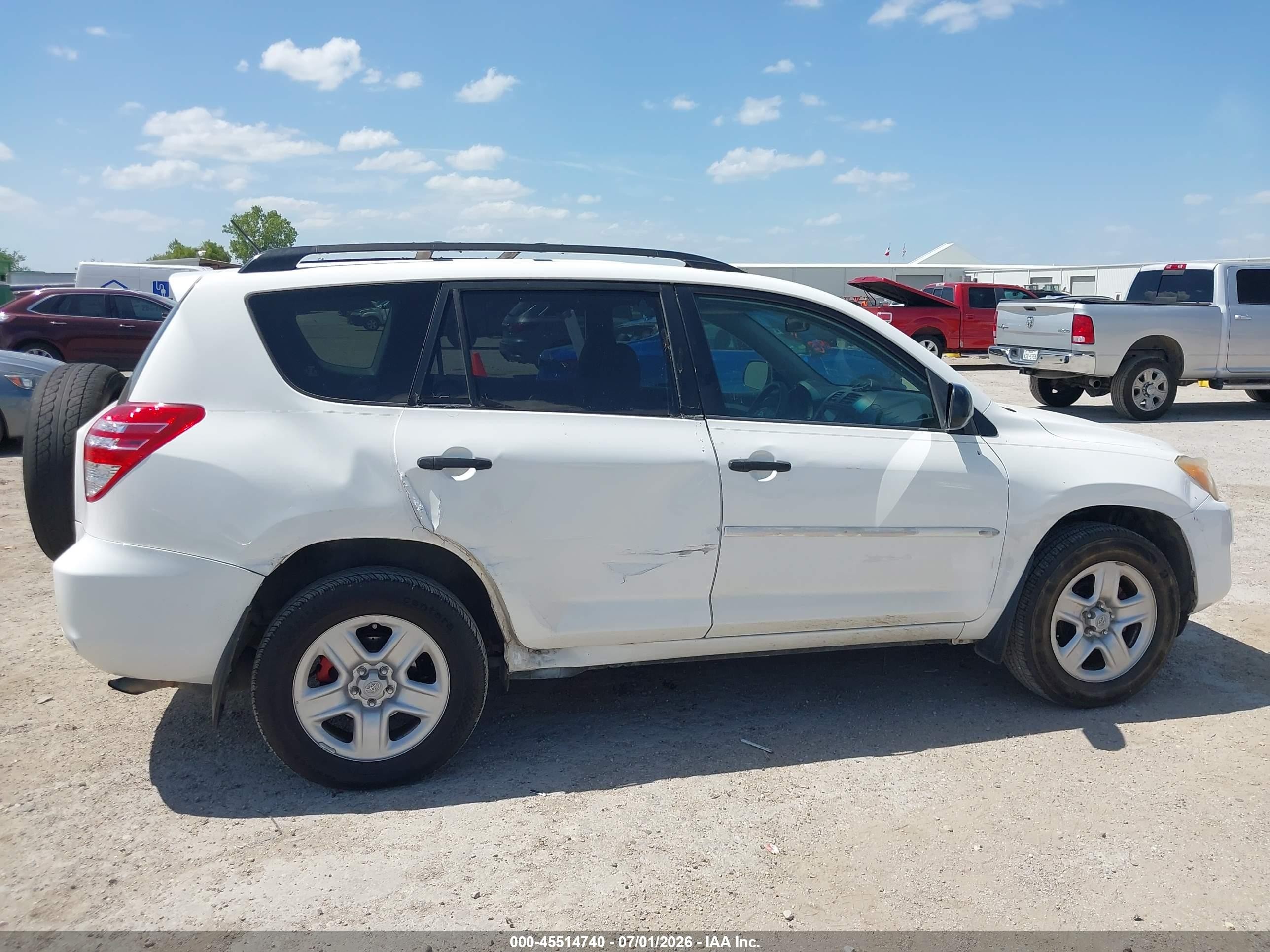 2009 Toyota Rav4   White vin: JTMZF33V69D006454