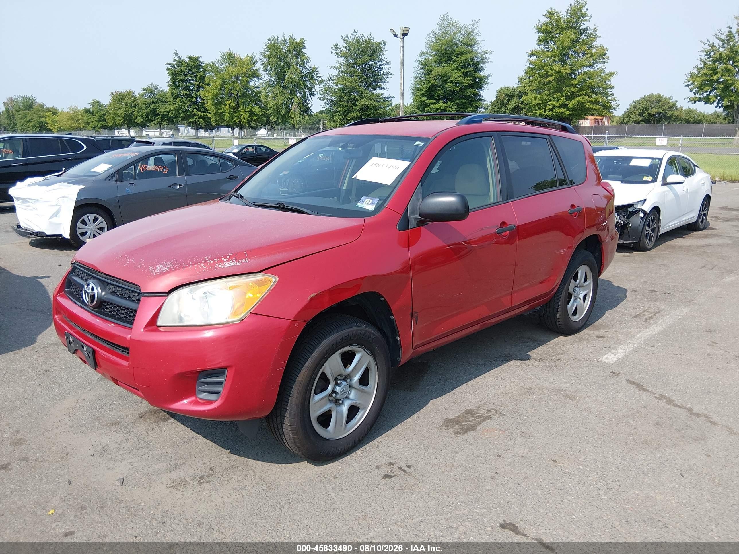 2009 Toyota Rav4   Red vin: JTMZF33V69D014537