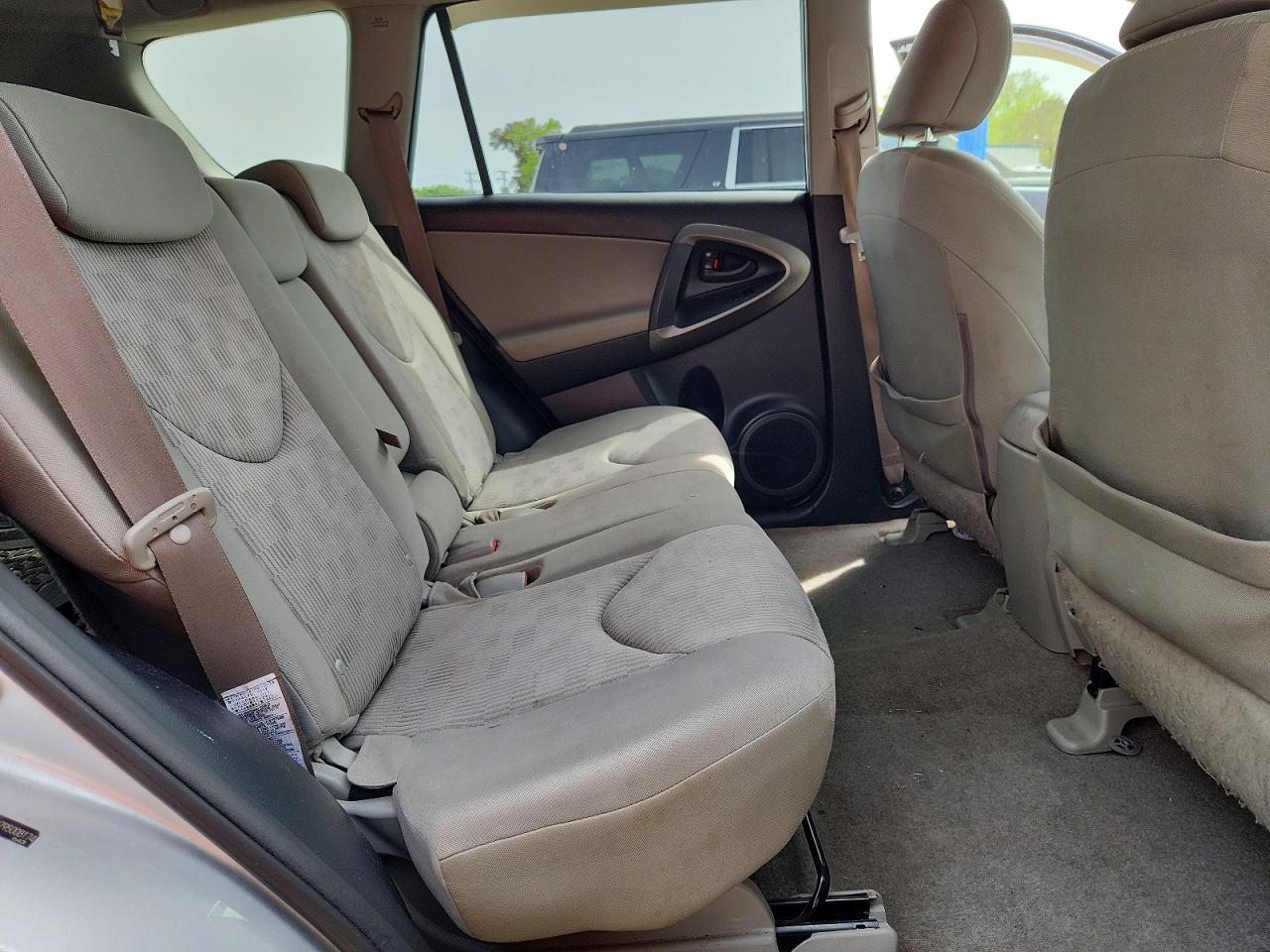 2009 Toyota Rav4 Base Silver vin: JTMZF33V795008174